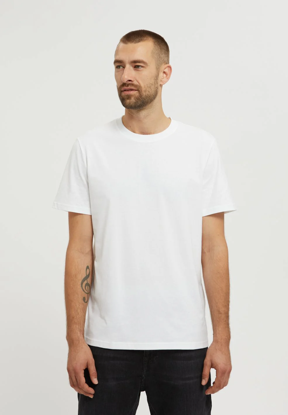 AADO VIEW | white - Image 2