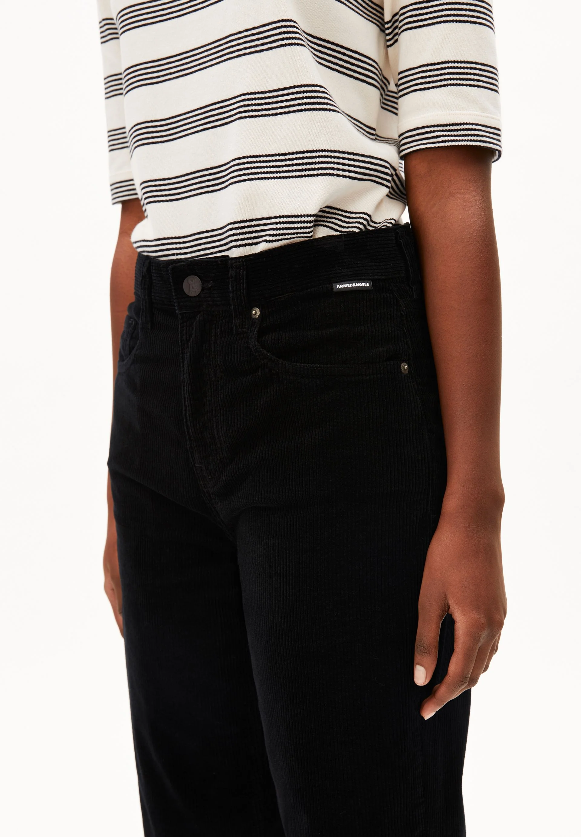 AAIKALA CORDHOSE | black - Image 3
