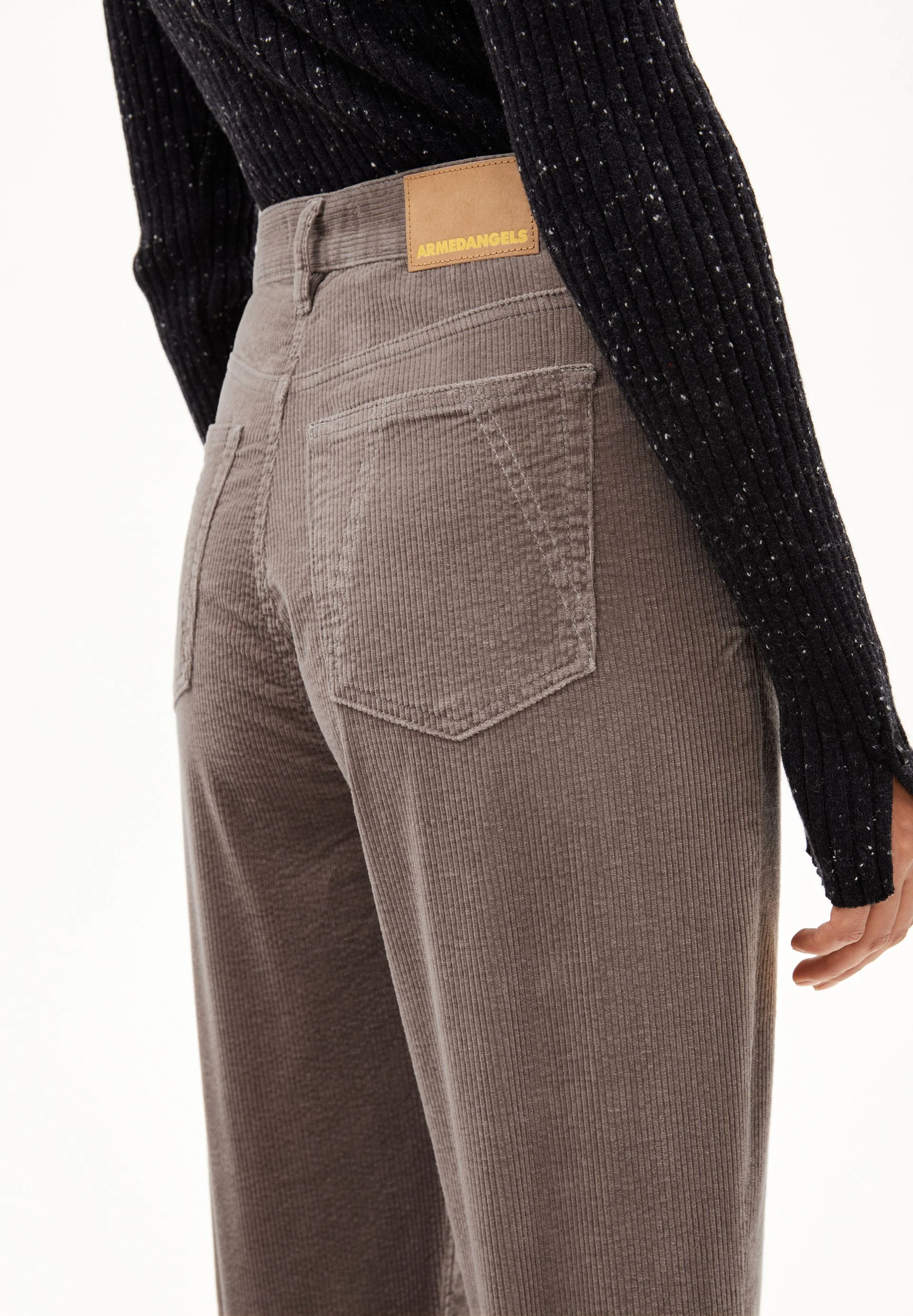 AAIKALA CORDHOSE | walnut cream - Image 3