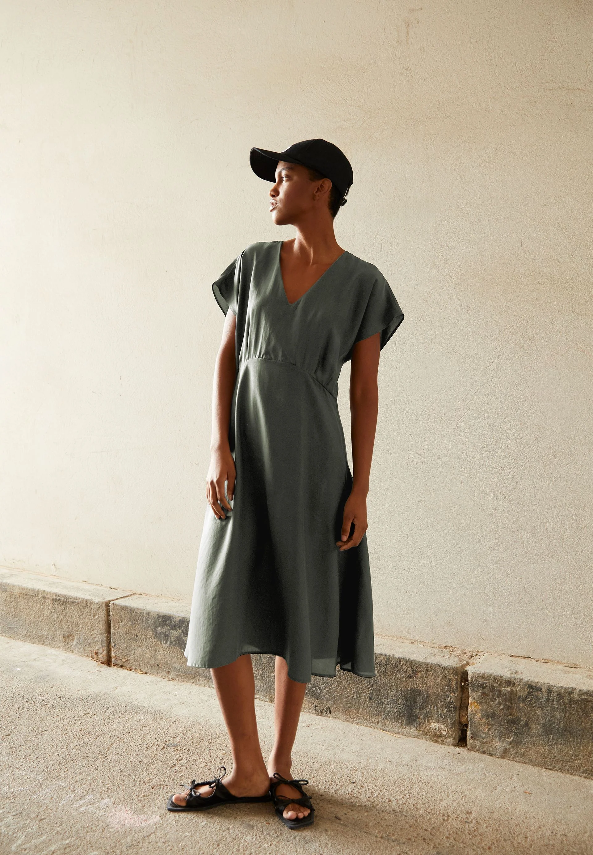 AALBINE | grey green - Image 4