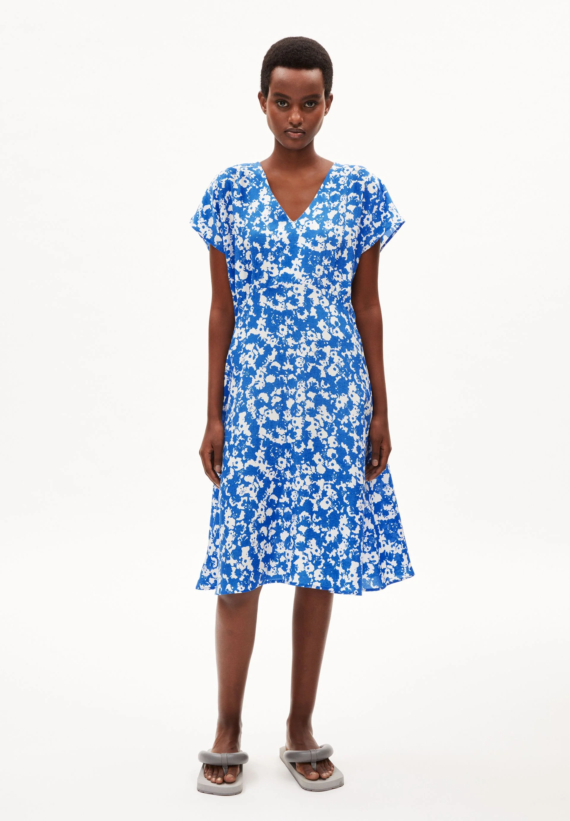 AALBINE LAPIS | warm blue - Image 5