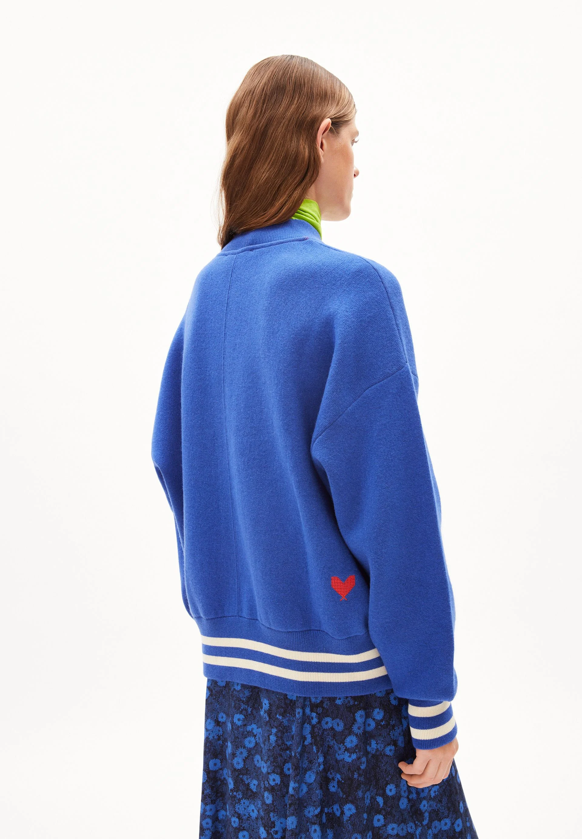 AALISON COLLEGE | dynamo blue-oatmilk - Image 2