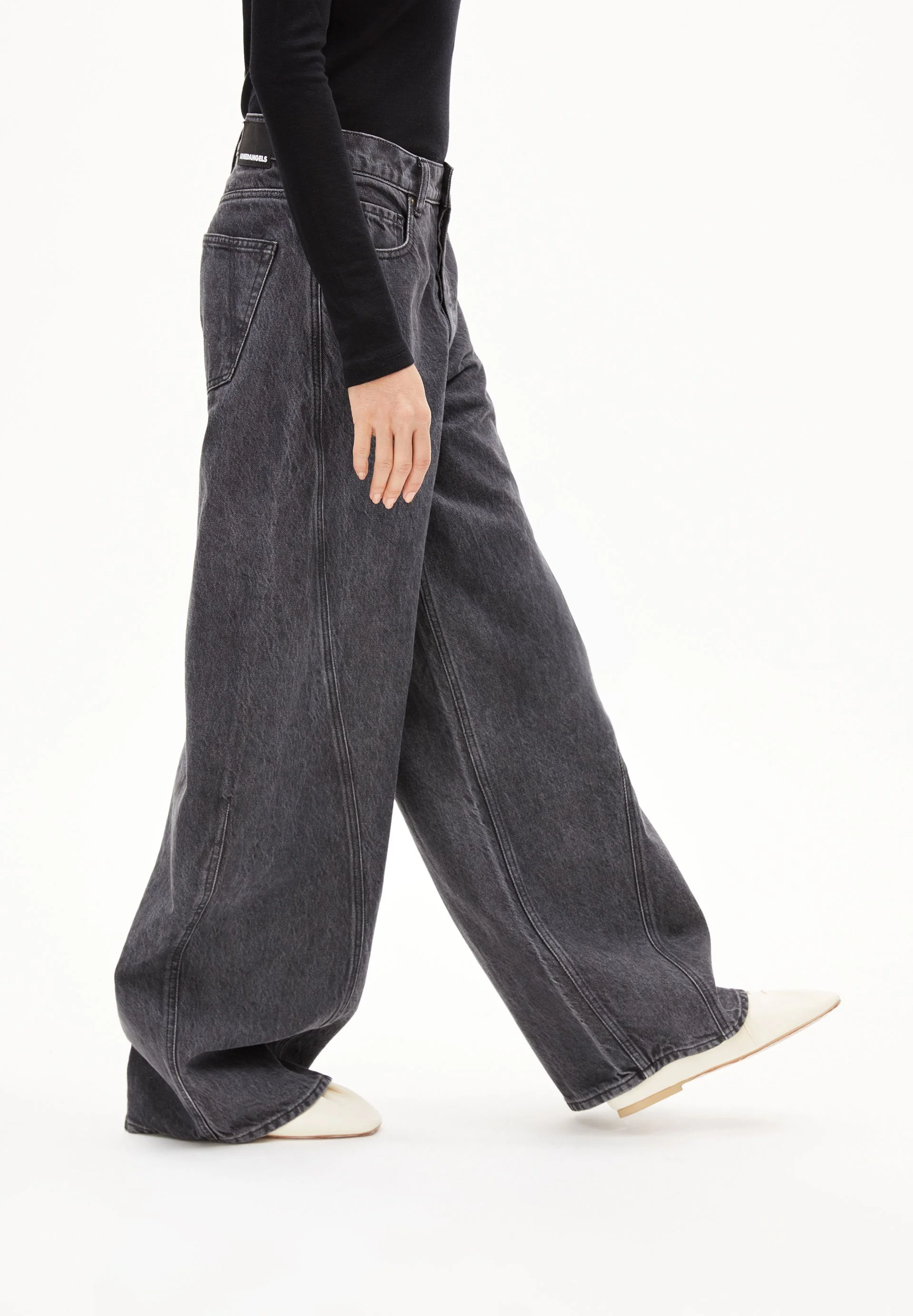 AALTHEA MID WAIST BARREL JEAN | corno - Image 6