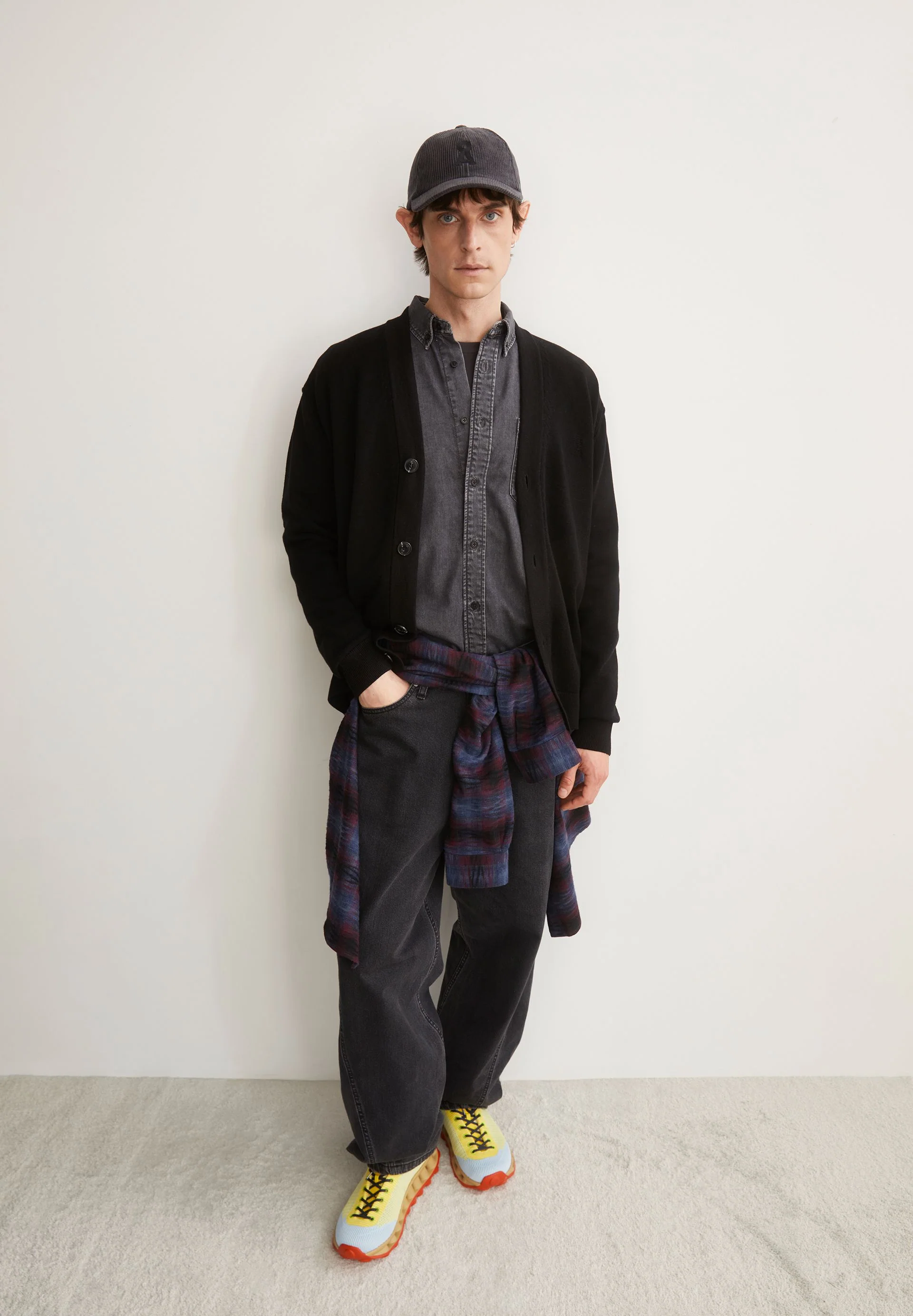 AANATOL STRICKJACKE | black - Image 4