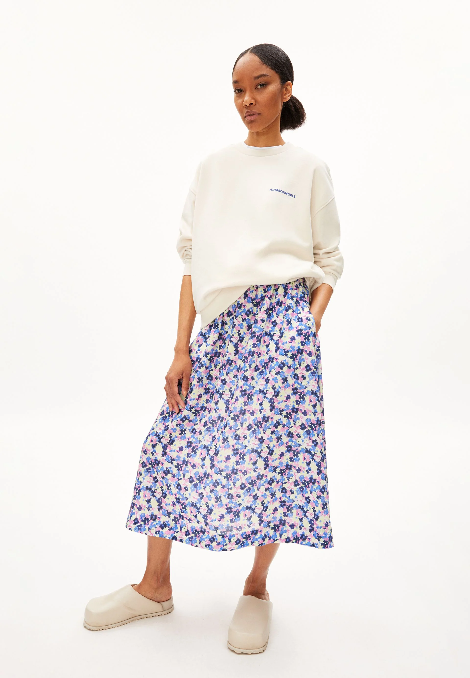 AARIN COLOMBE | undyed - Image 5