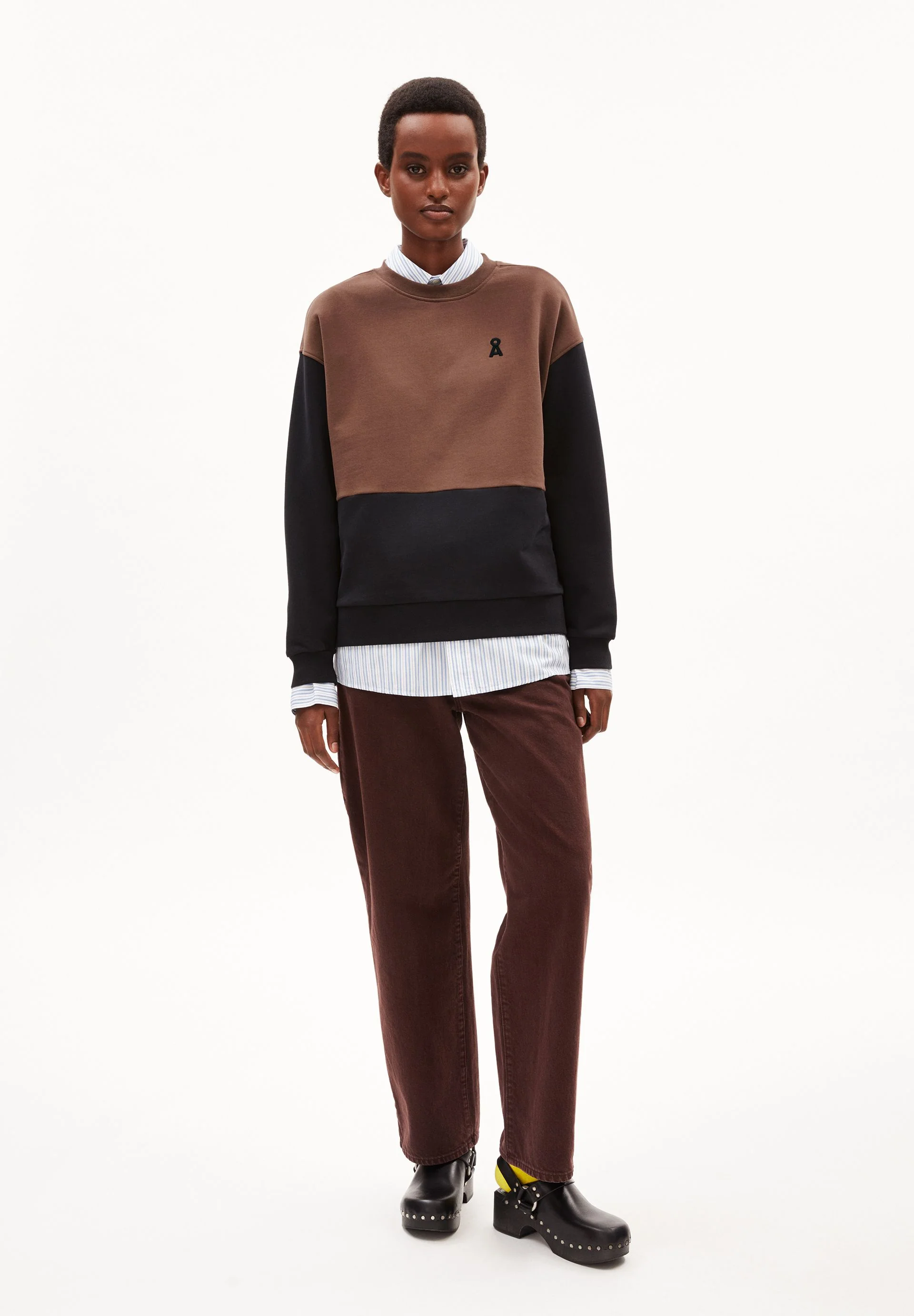 AARIN PATCHED | deep brown-black - Image 5