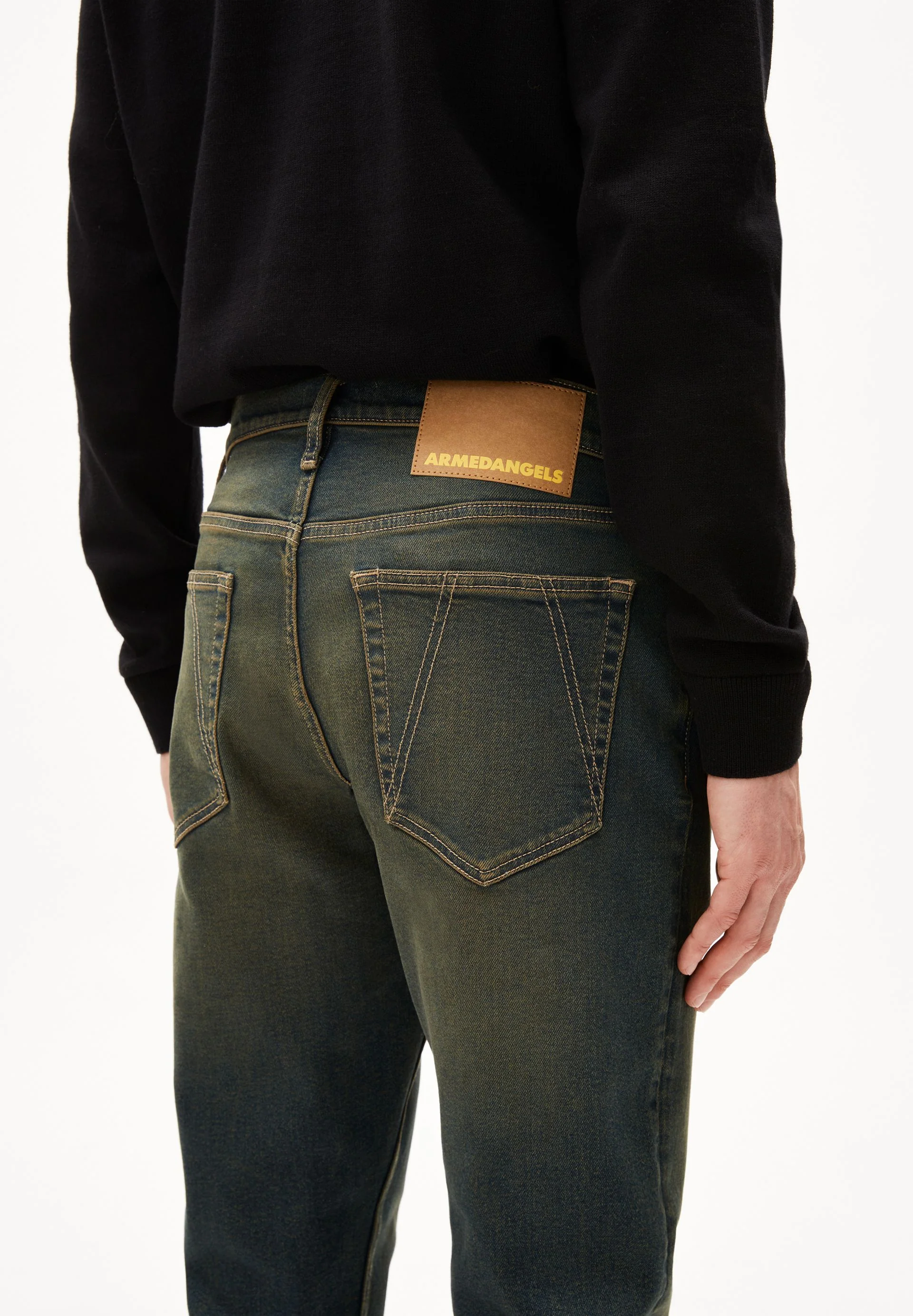 AARJO TARPA TAPERED JEANS | morina - Image 3