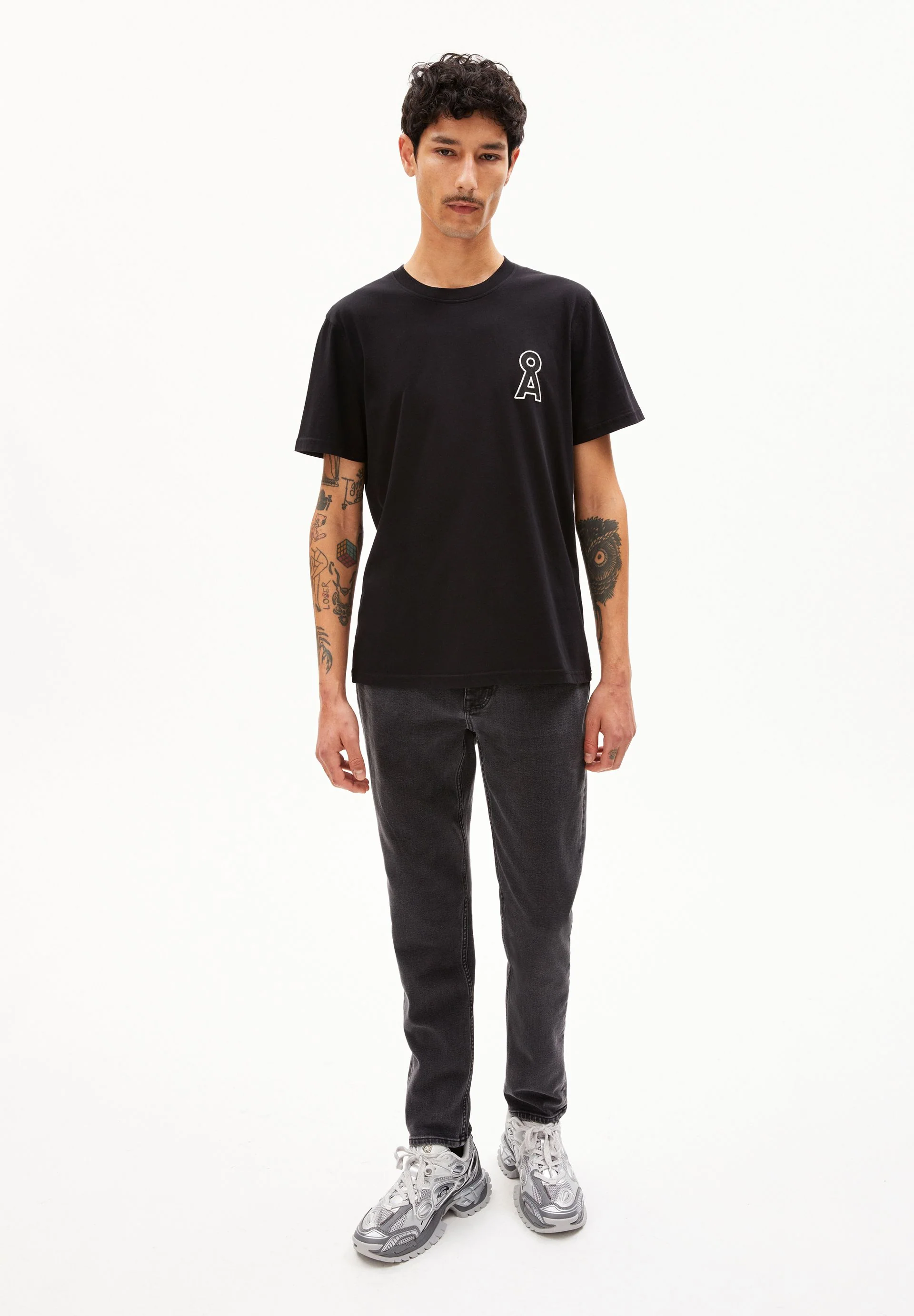AARJO TARPA TAPERED JEANS | smoked - Image 4