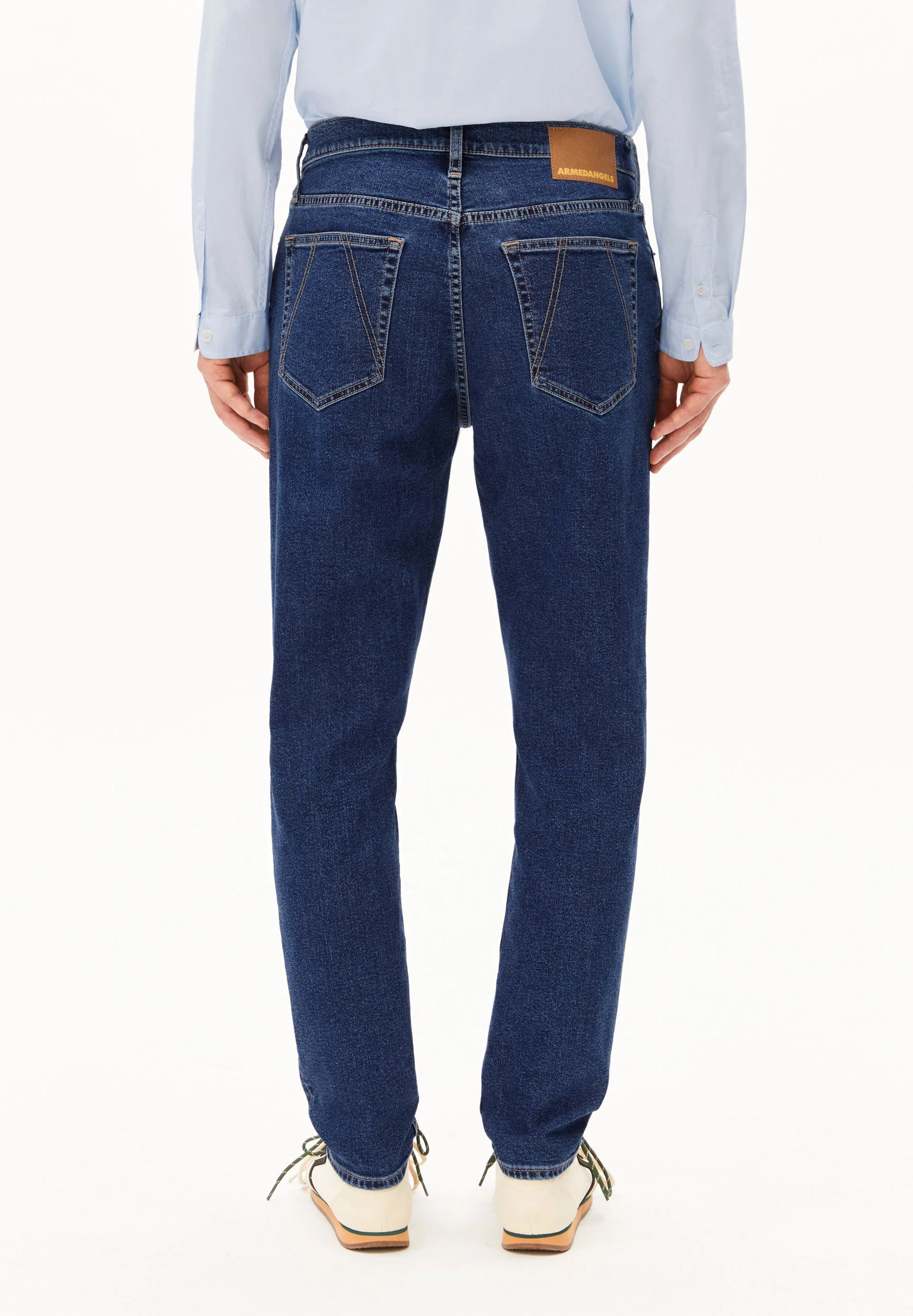 AARJO TARPA TAPERED JEANS | whale - Image 2