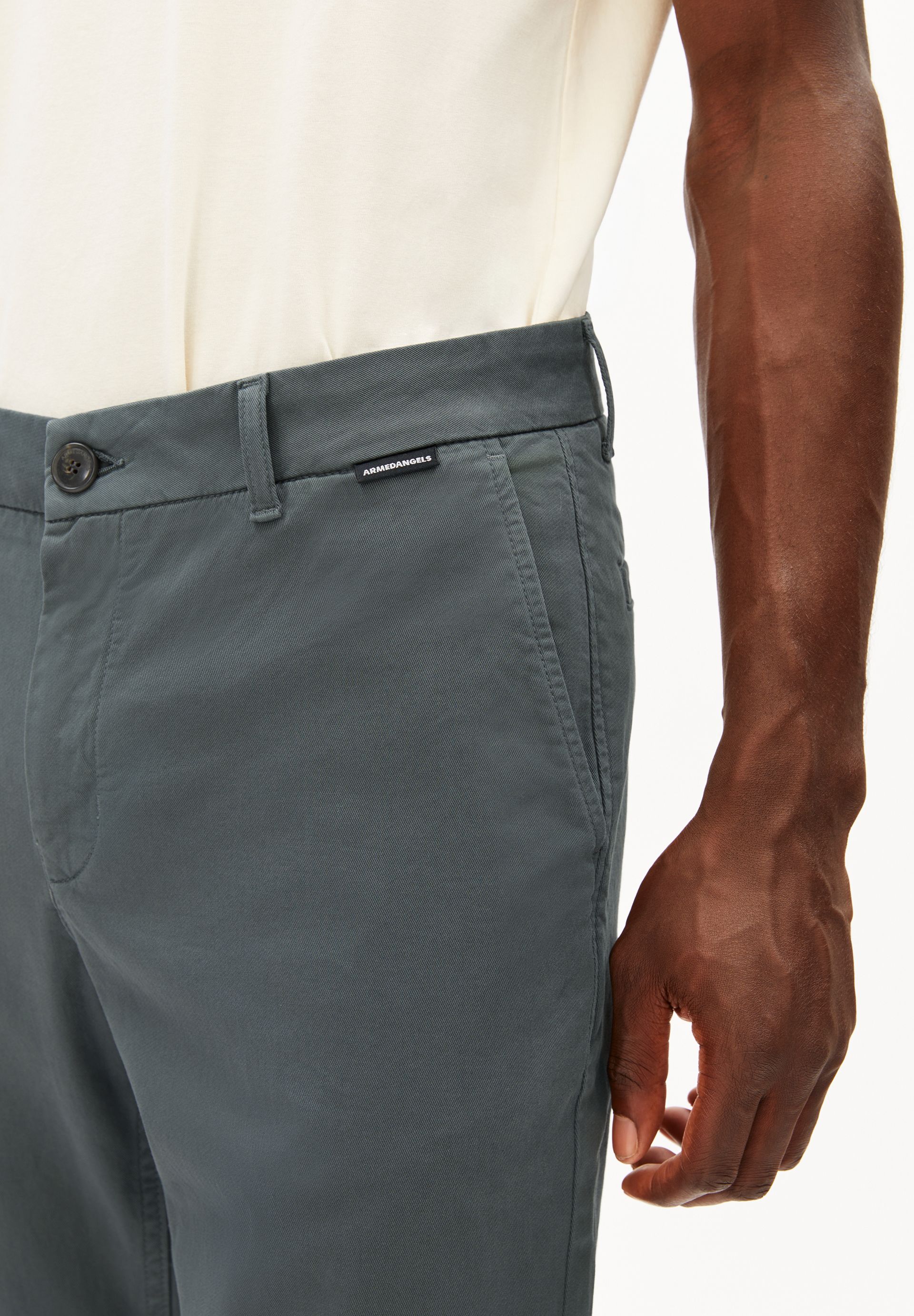 AASTER CHINOHOSE | space steel - Image 3
