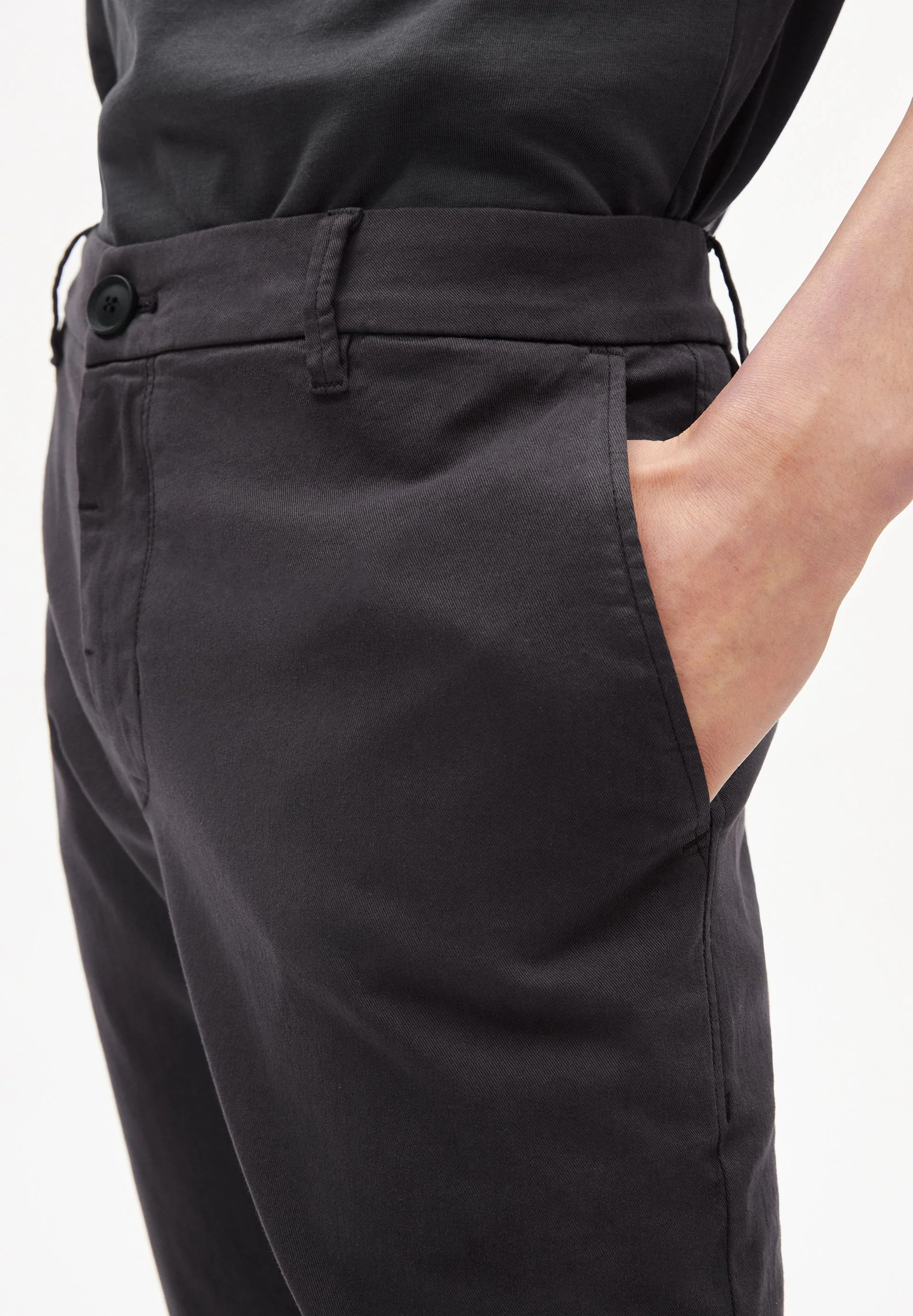 AATO REGULAR | graphite - Image 3