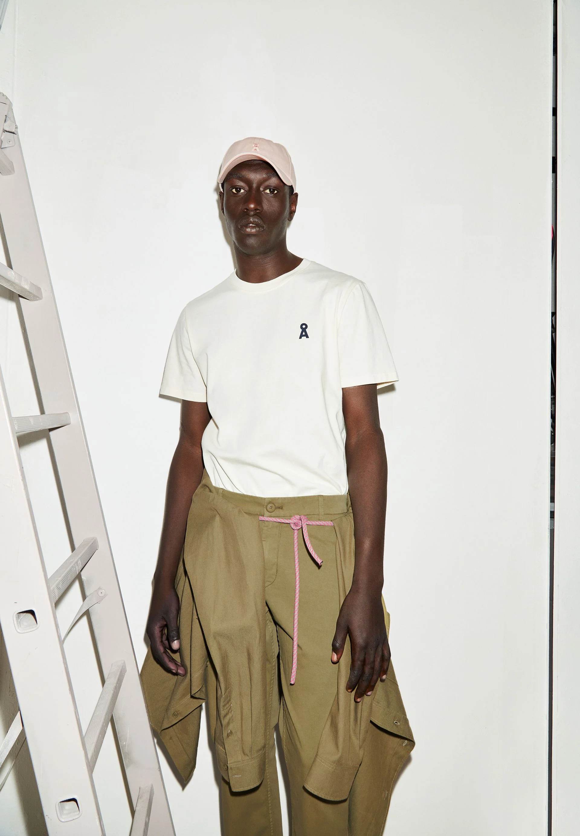AATO REGULAR | oliva - Image 4