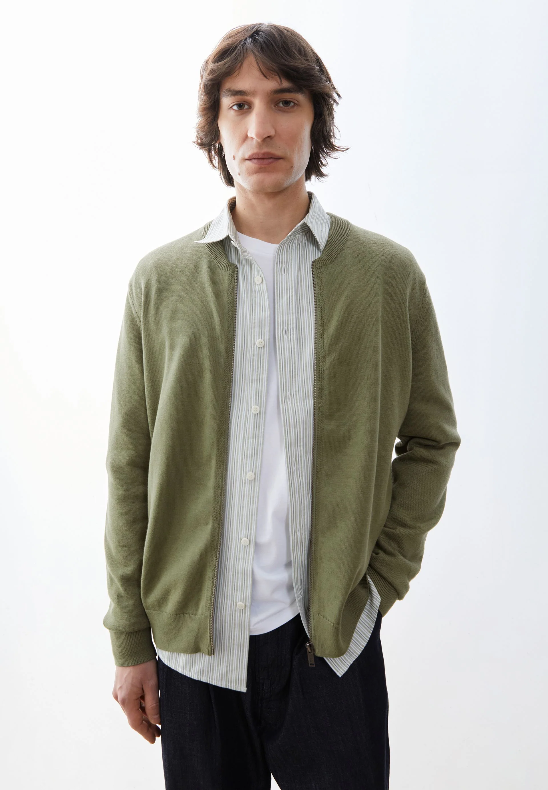 AGAAMON STRICKJACKE | fatigue green - Image 4