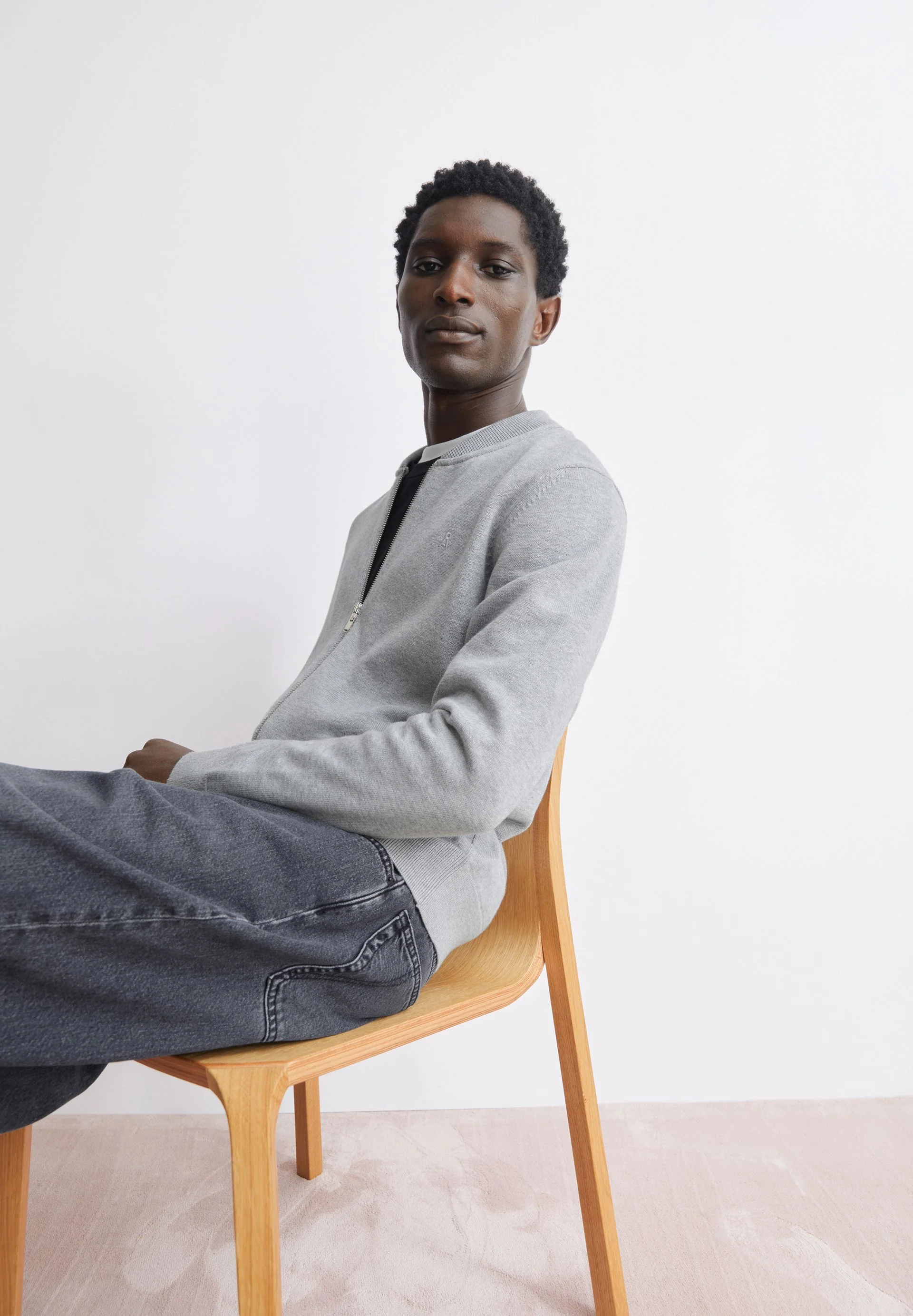 AGAAMON STRICKJACKE | silver melange - Image 4
