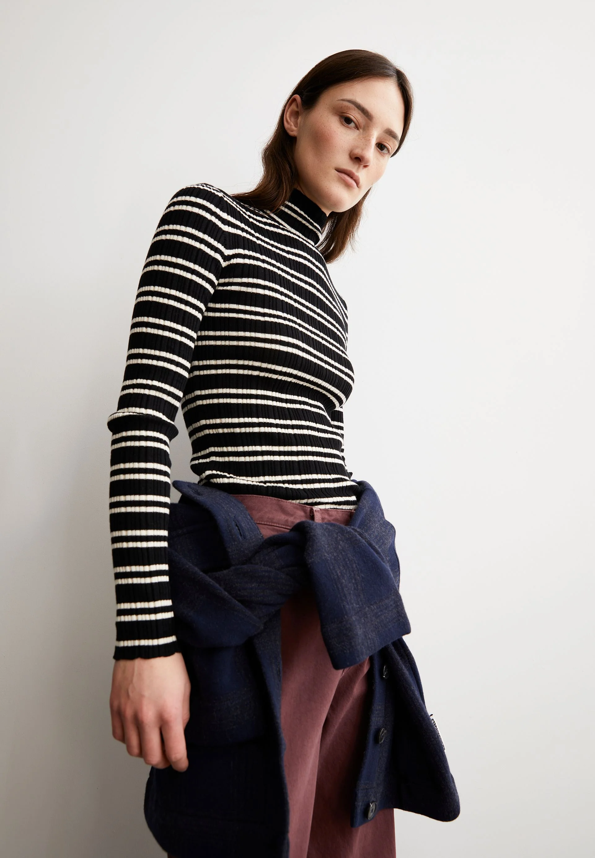 ALAANIA CHIFFRON STR STRICKPULLOVER | black-oatmilk - Image 4