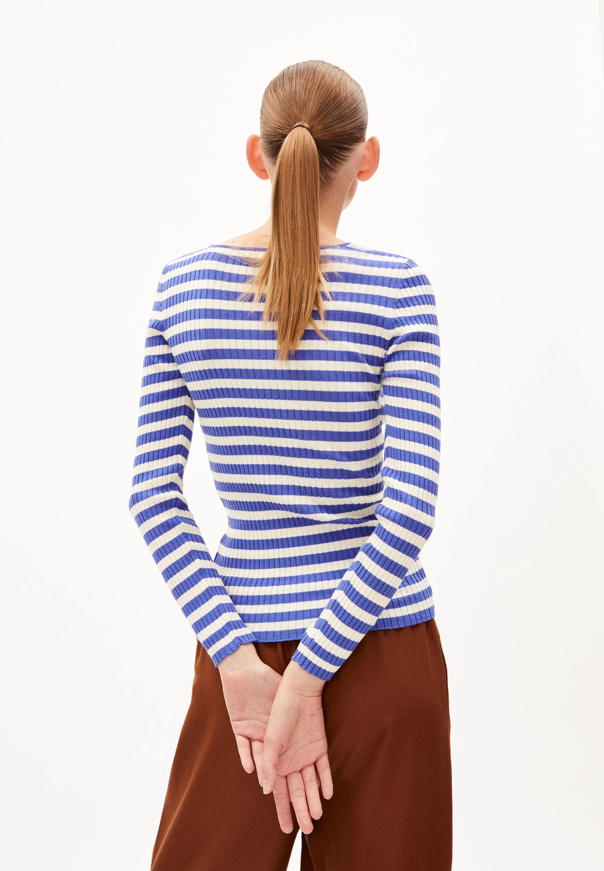 ALAANIA CREWNECK STRIPE | vibrant violet - Image 2