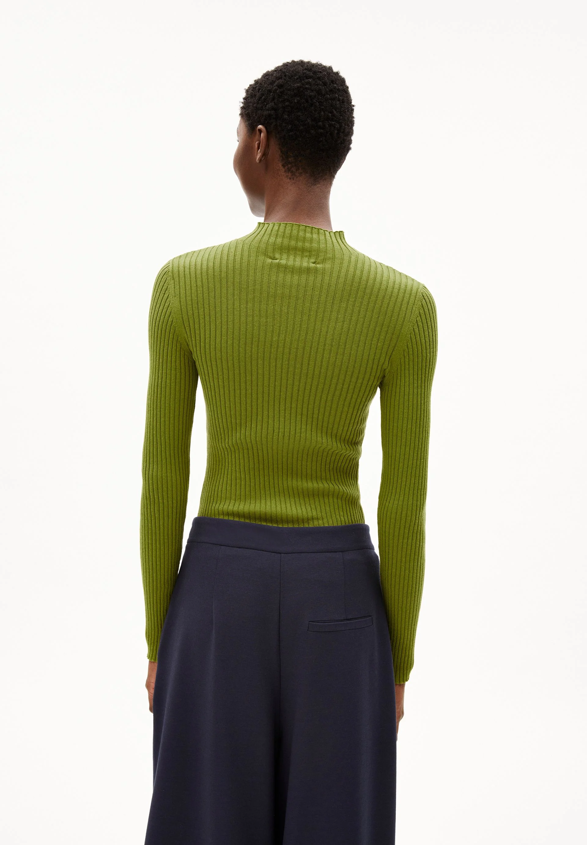 ALAANIA STRICKPULLOVER | dark moss - Image 2