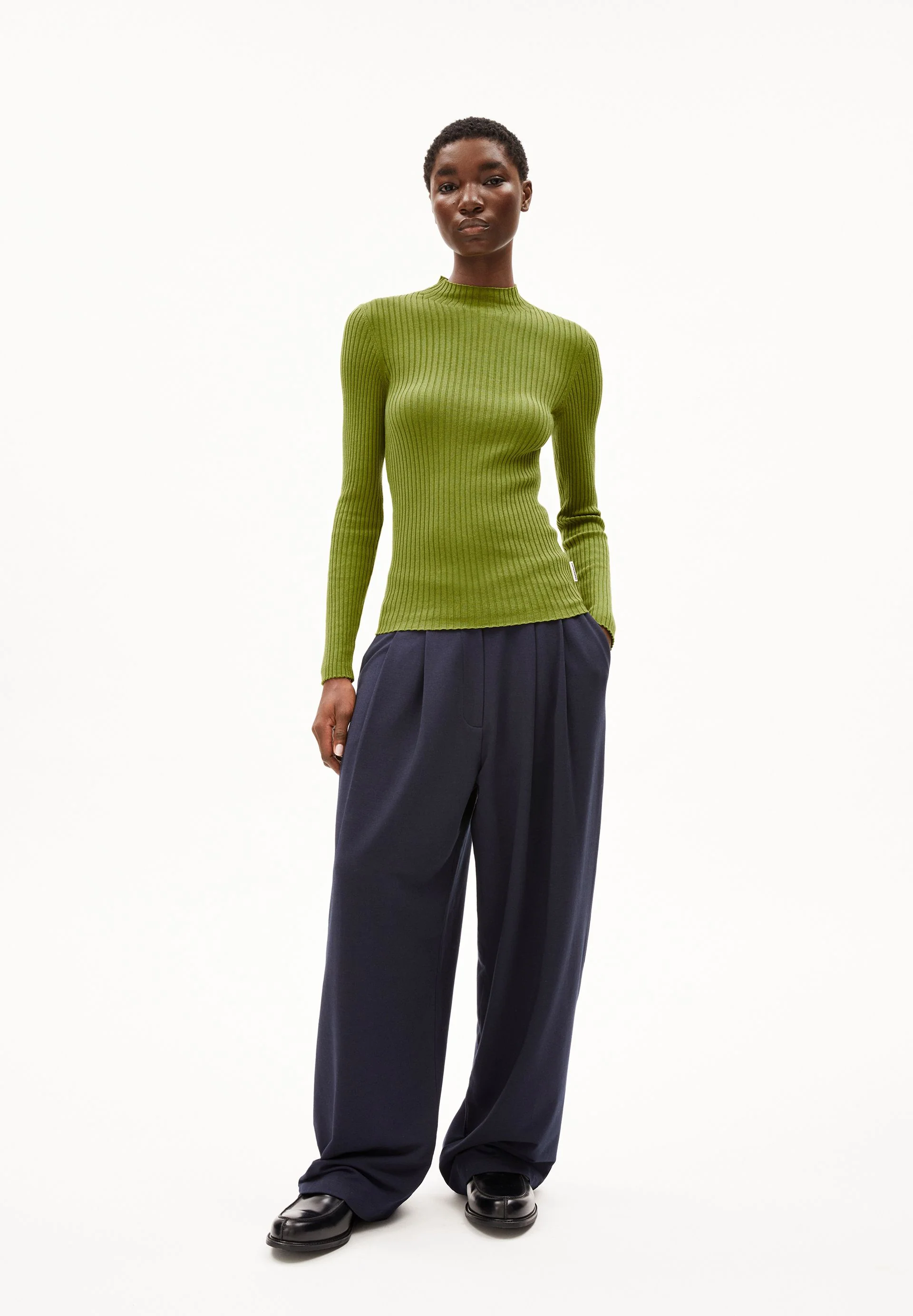 ALAANIA STRICKPULLOVER | dark moss - Image 5