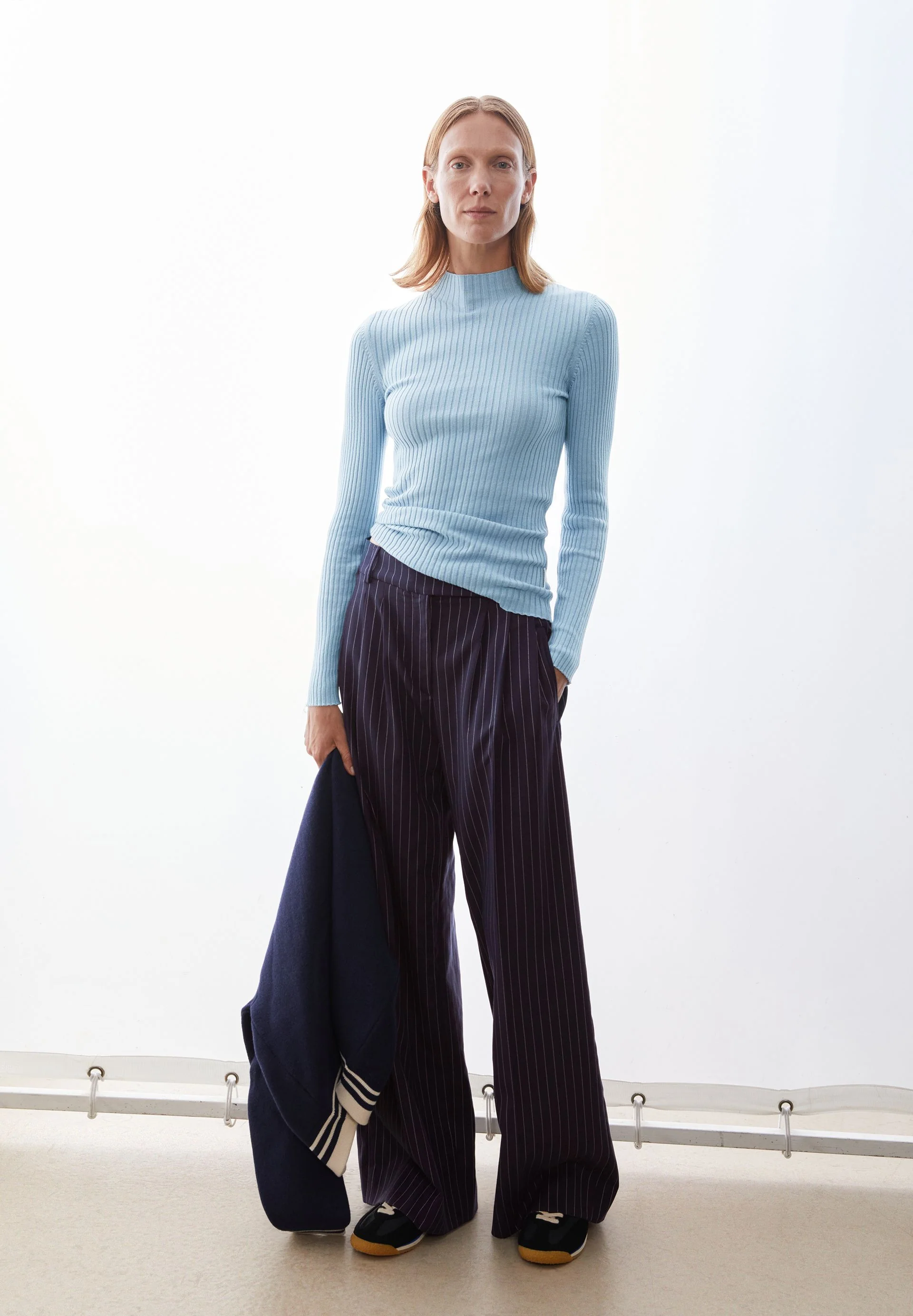 ALAANIA STRICKPULLOVER | blue glow - Image 4