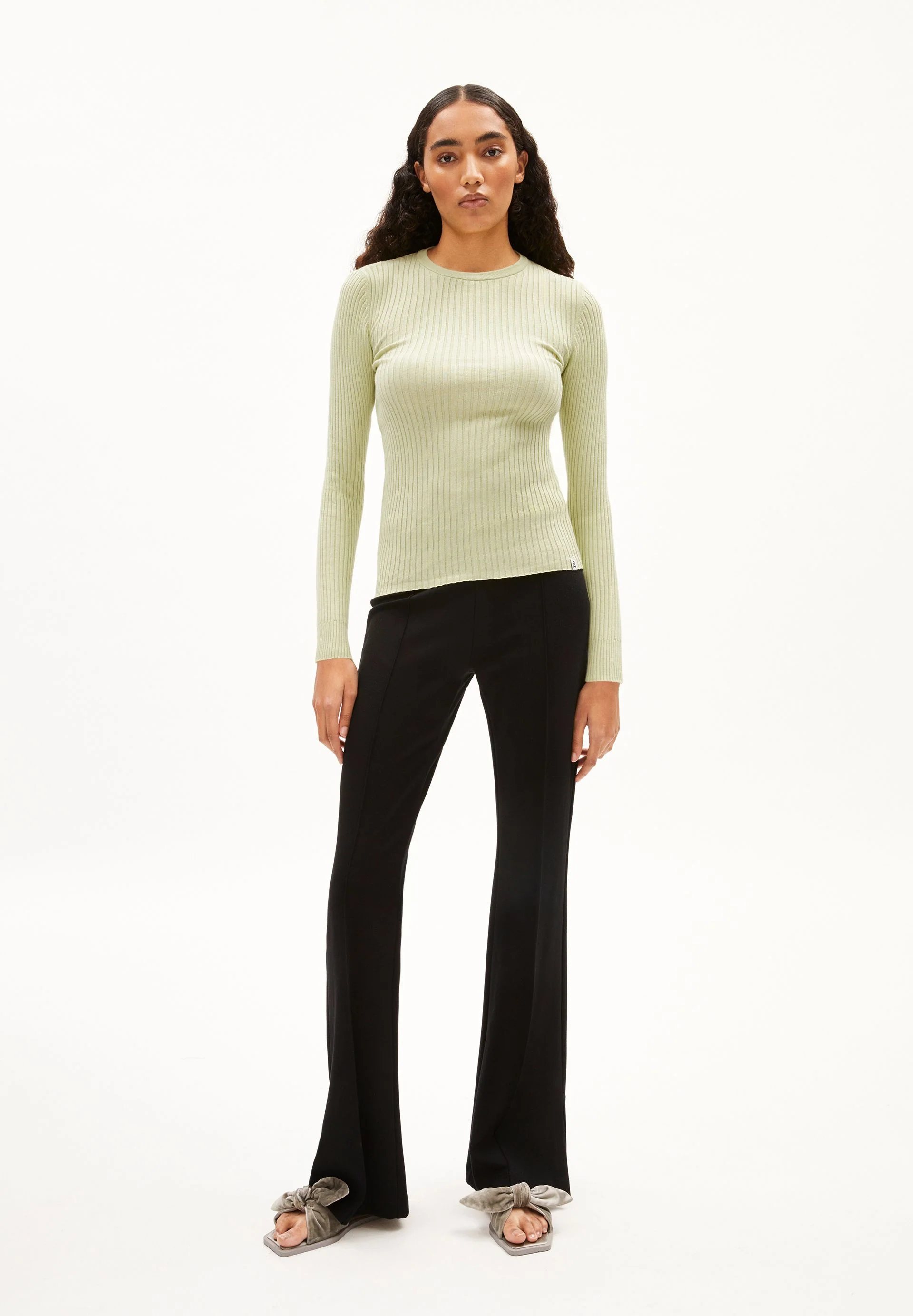 ALAANIA RN | pastel green - Image 5