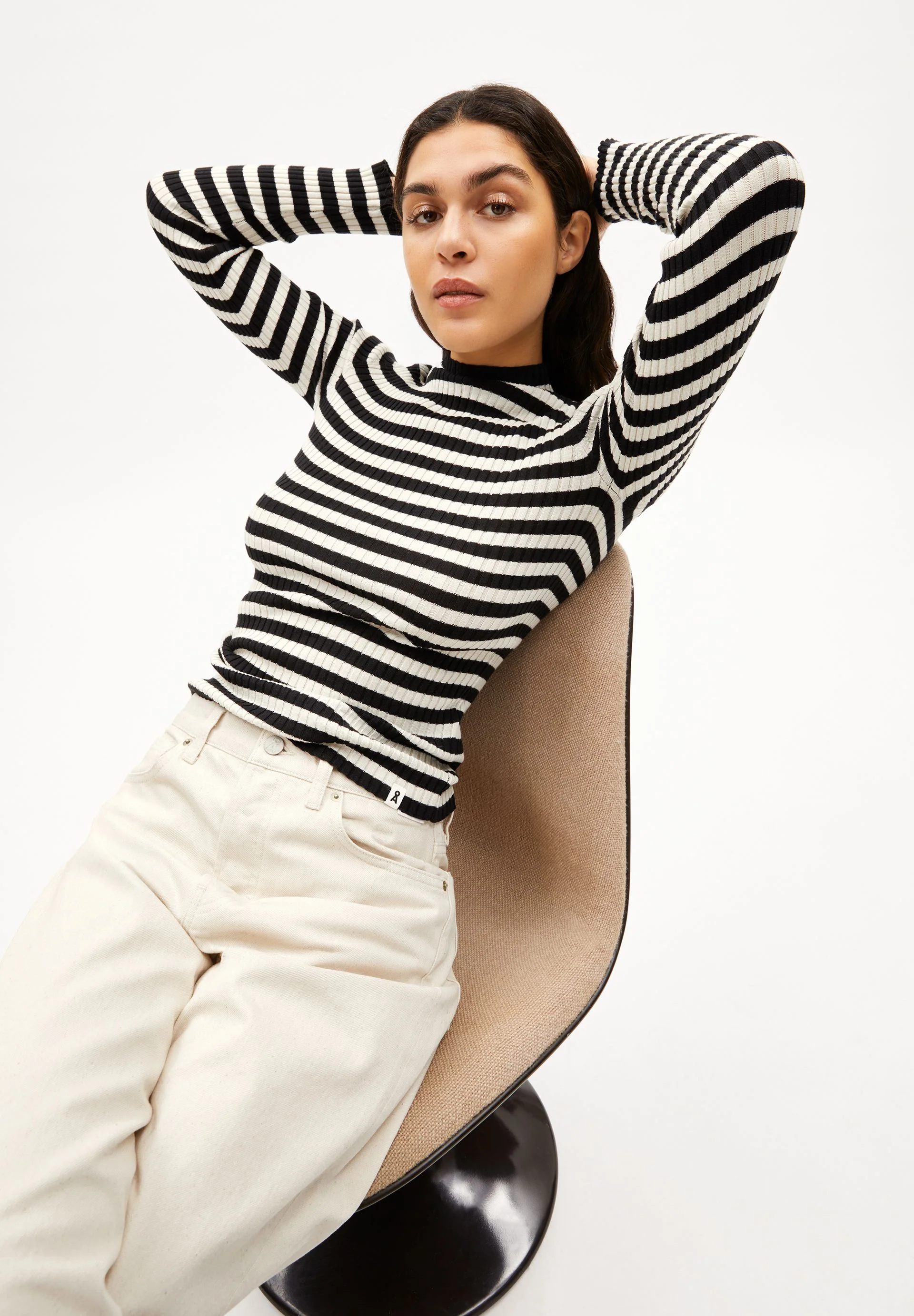 ALAANIA STRIPED | black-oatmilk - Image 4