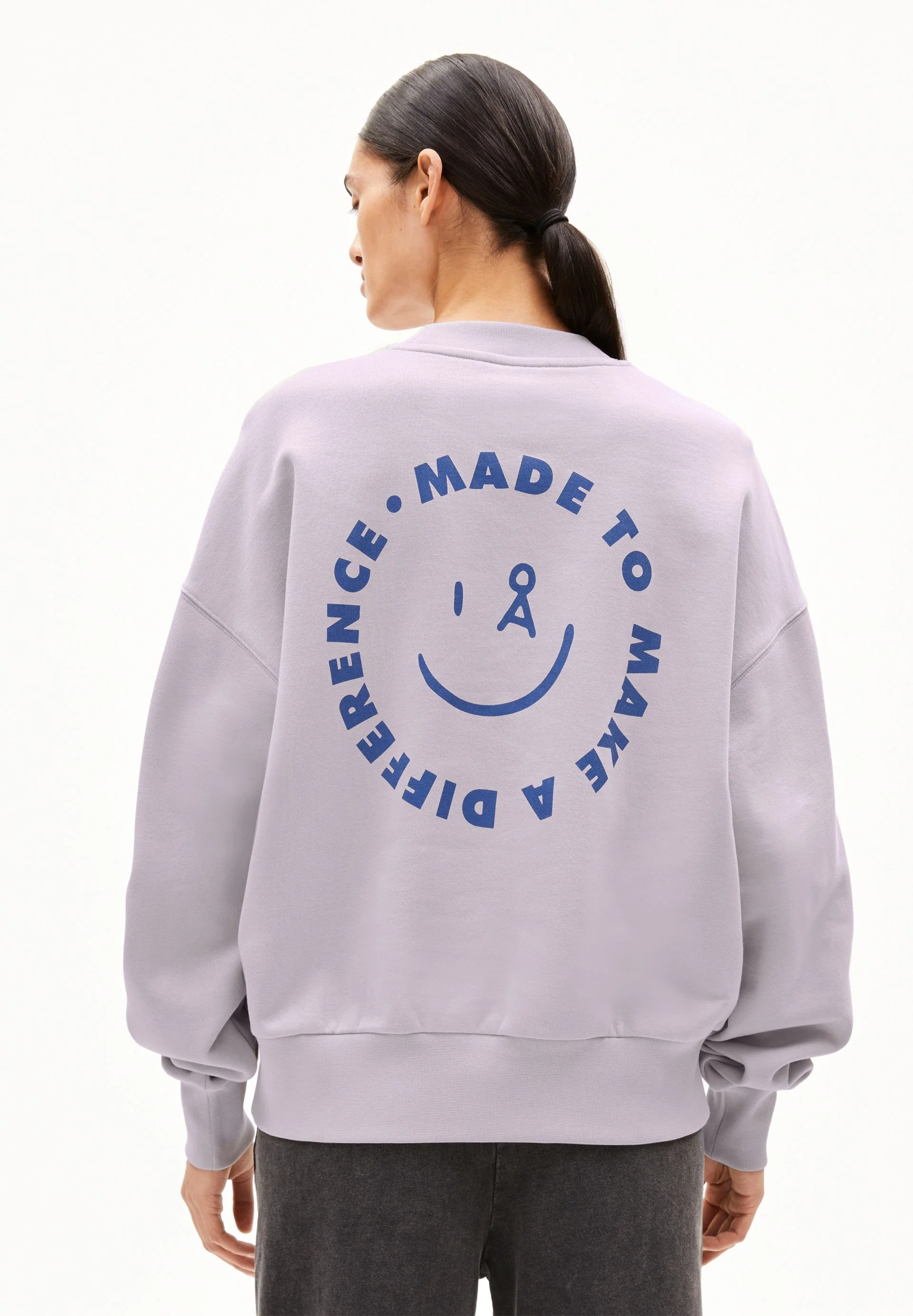 ALIZAA DIFFERENCE SWEATSHIRT | ice grape - Image 2