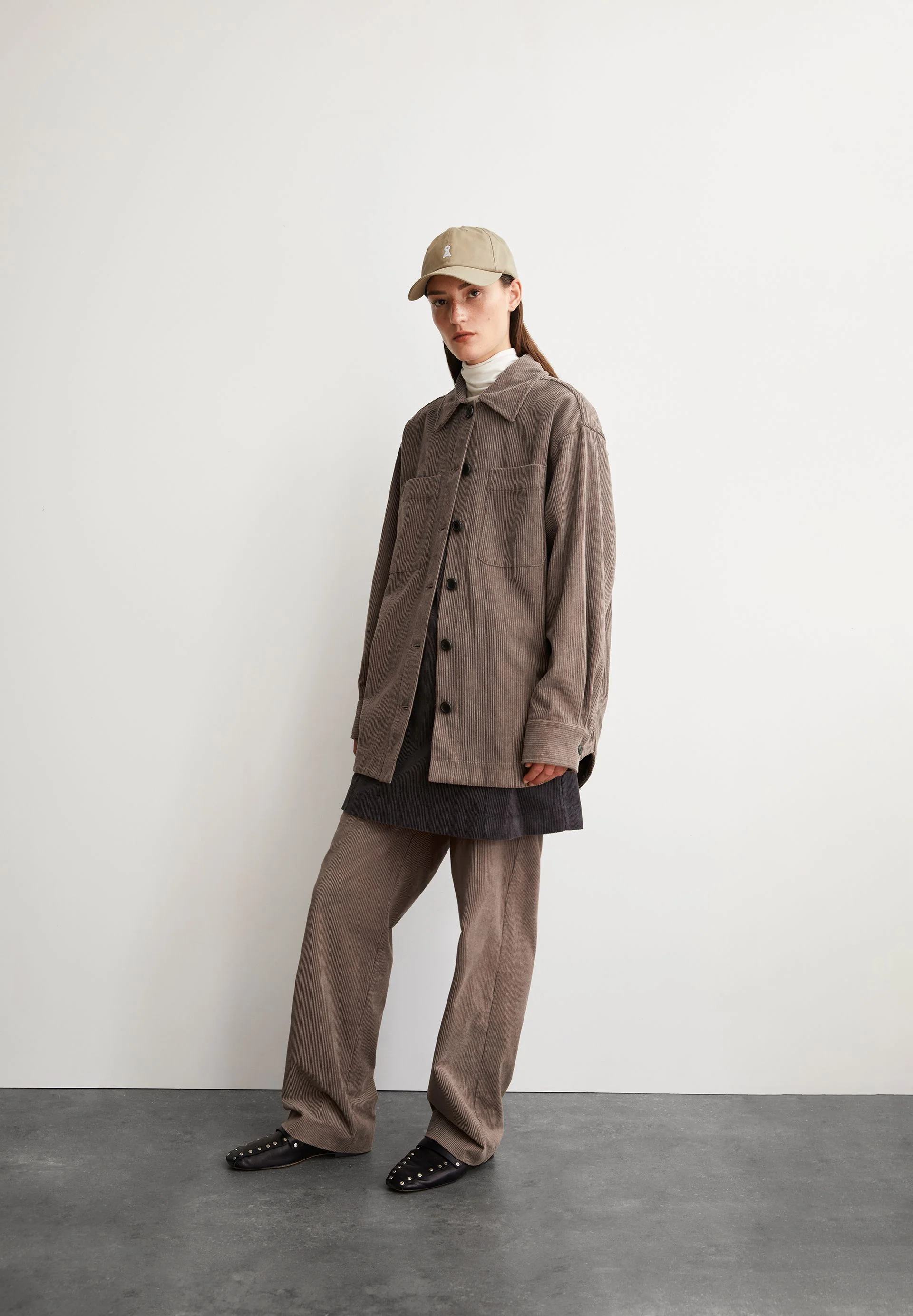 ALMARAALI CORDUROY | walnut cream - Image 4