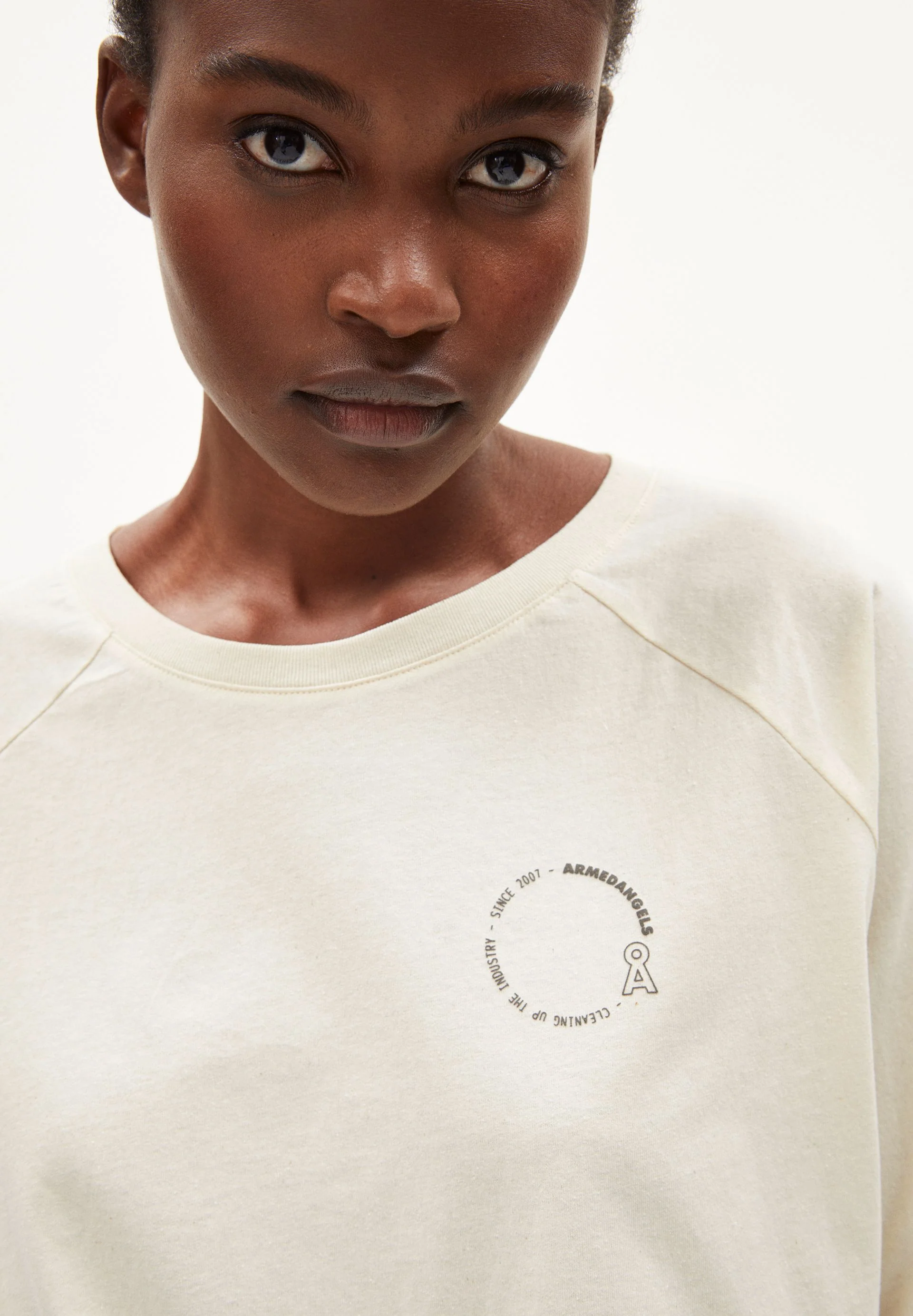 AMELIAA CIRCLE | oatmilk - Image 3