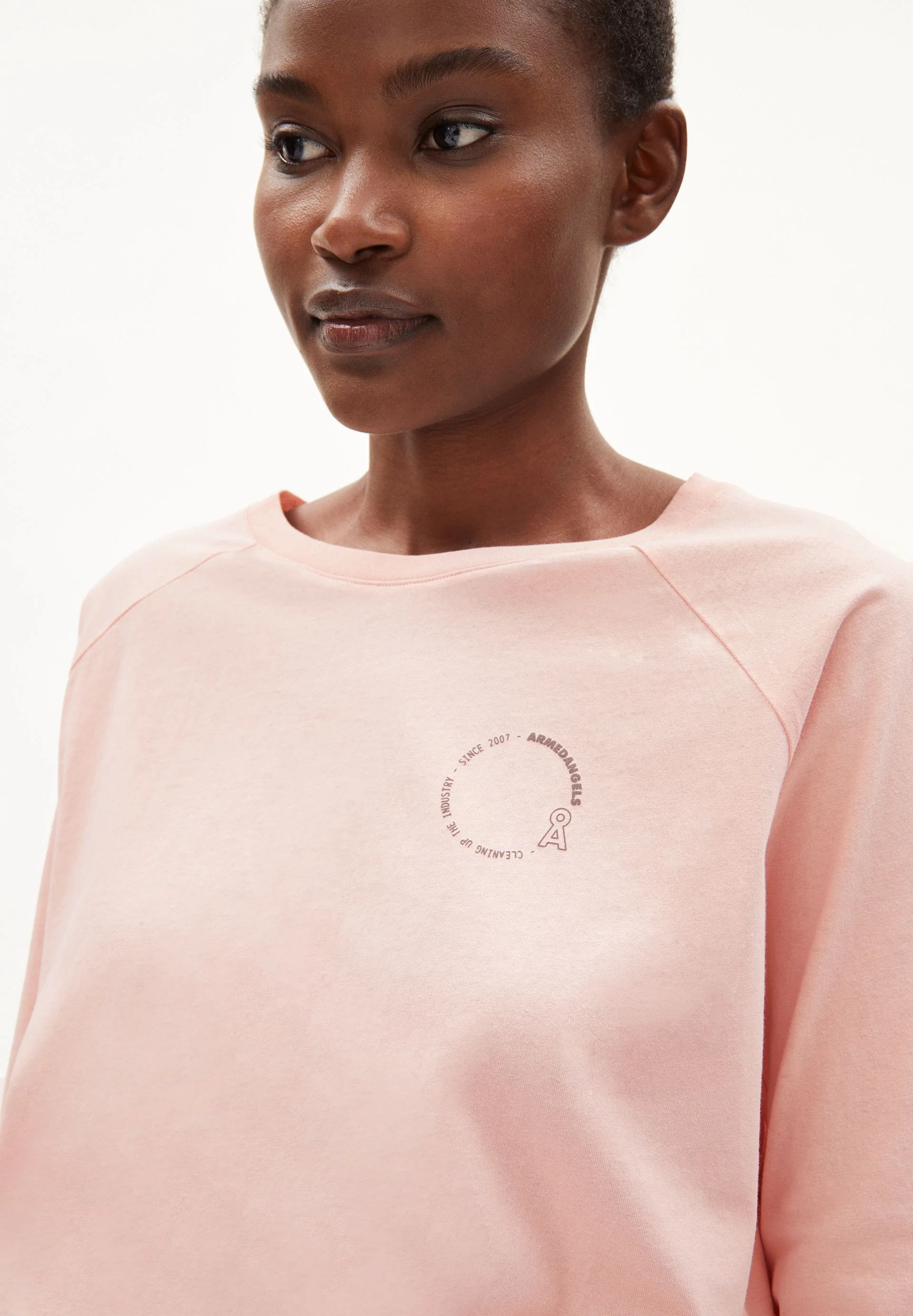 AMELIAA CIRCLE | rose quartz - Image 3
