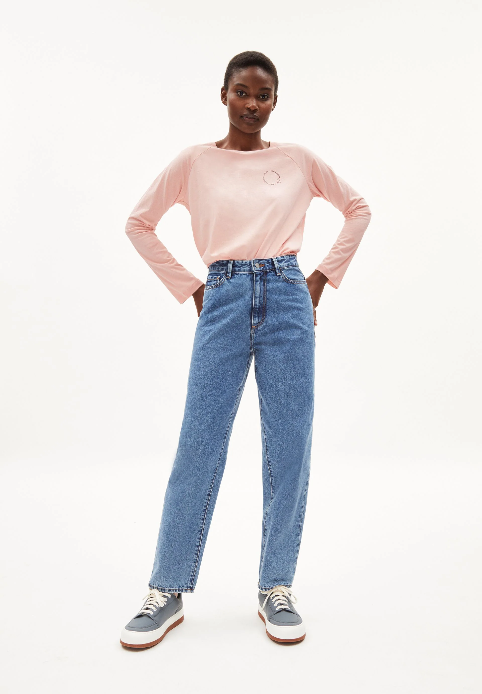 AMELIAA CIRCLE | rose quartz - Image 5