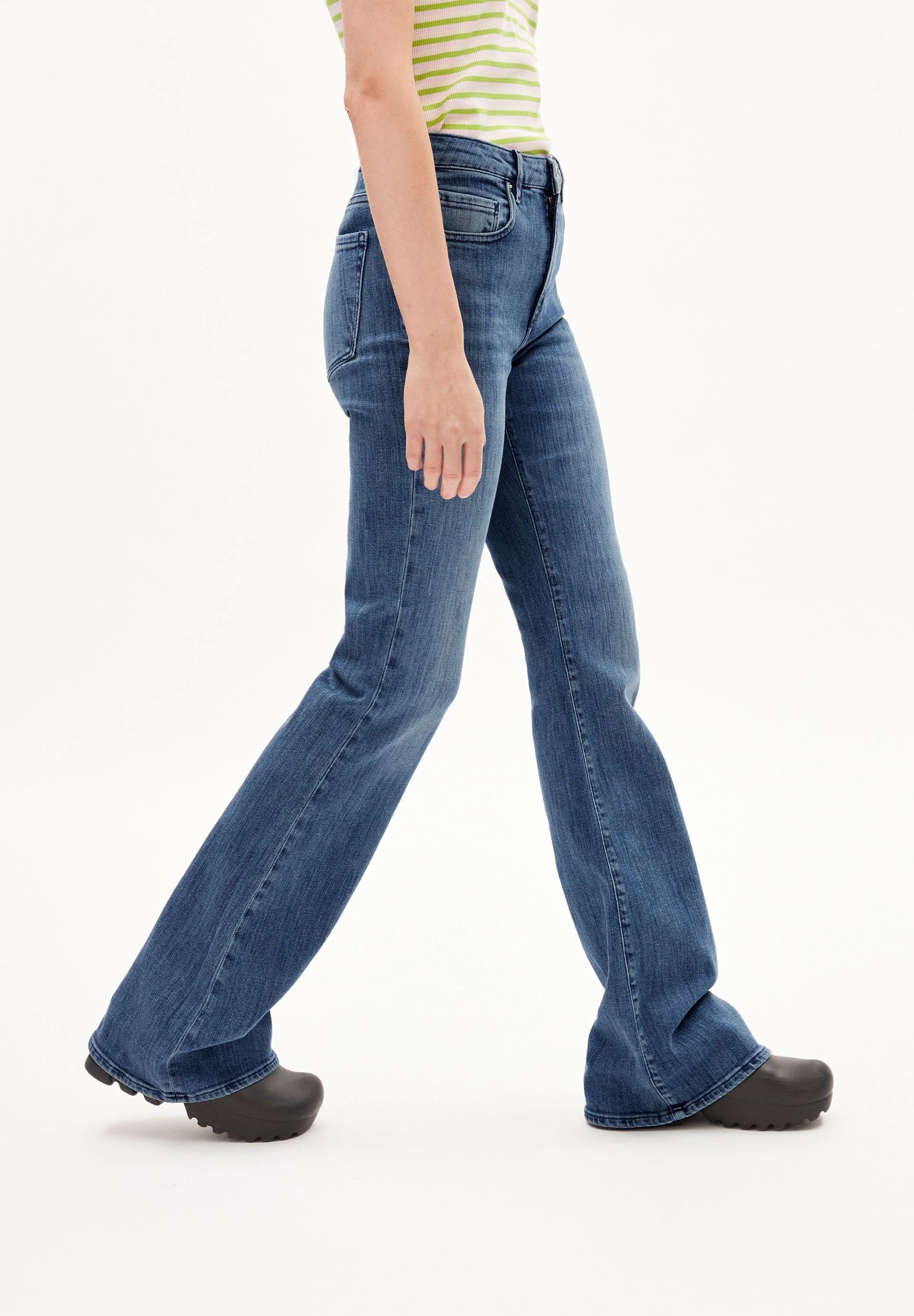 ANAMAA | halogen blue - Image 6