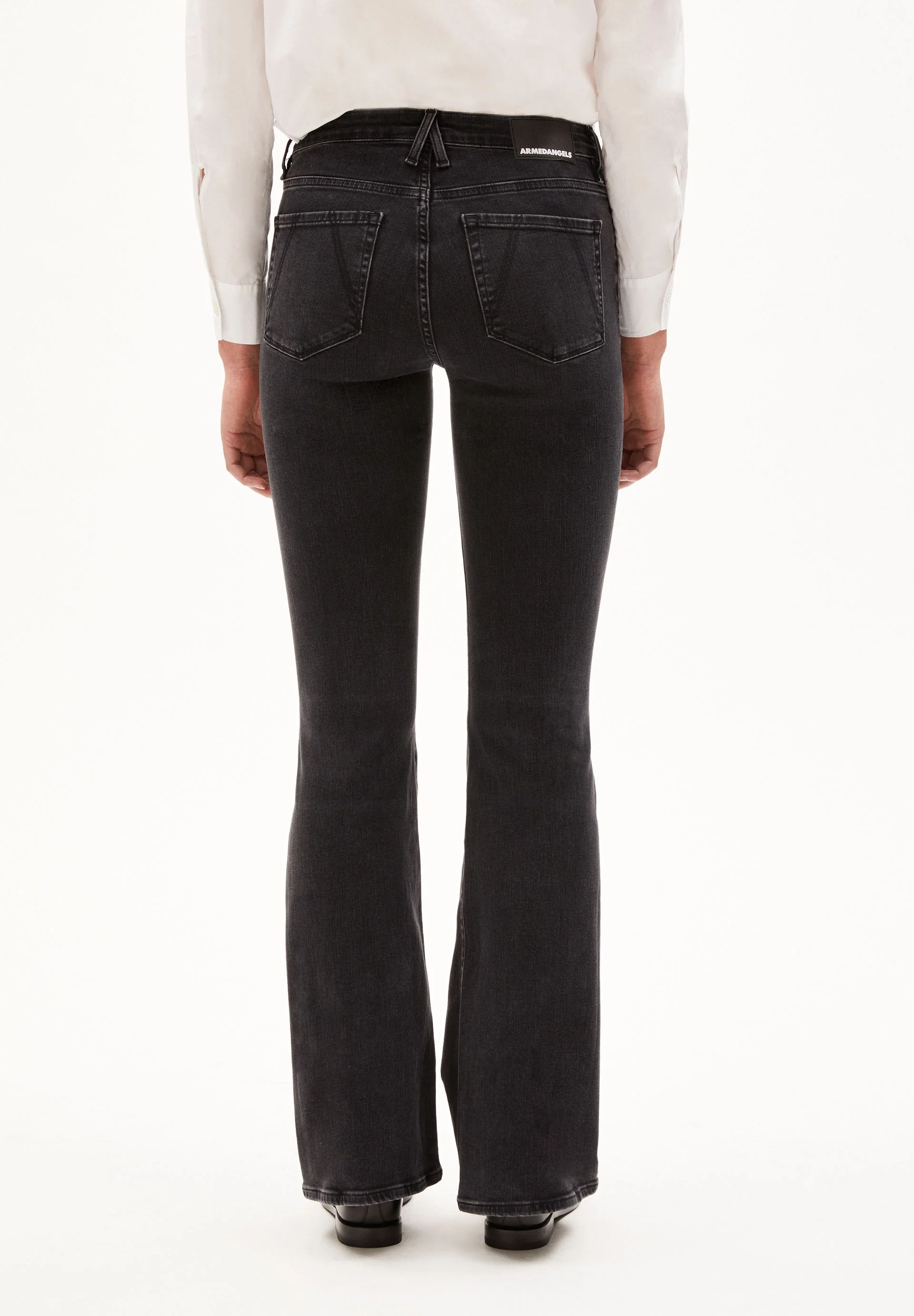 ANAMAA MID WAIST FLARED JEANS | washed down black - Image 2