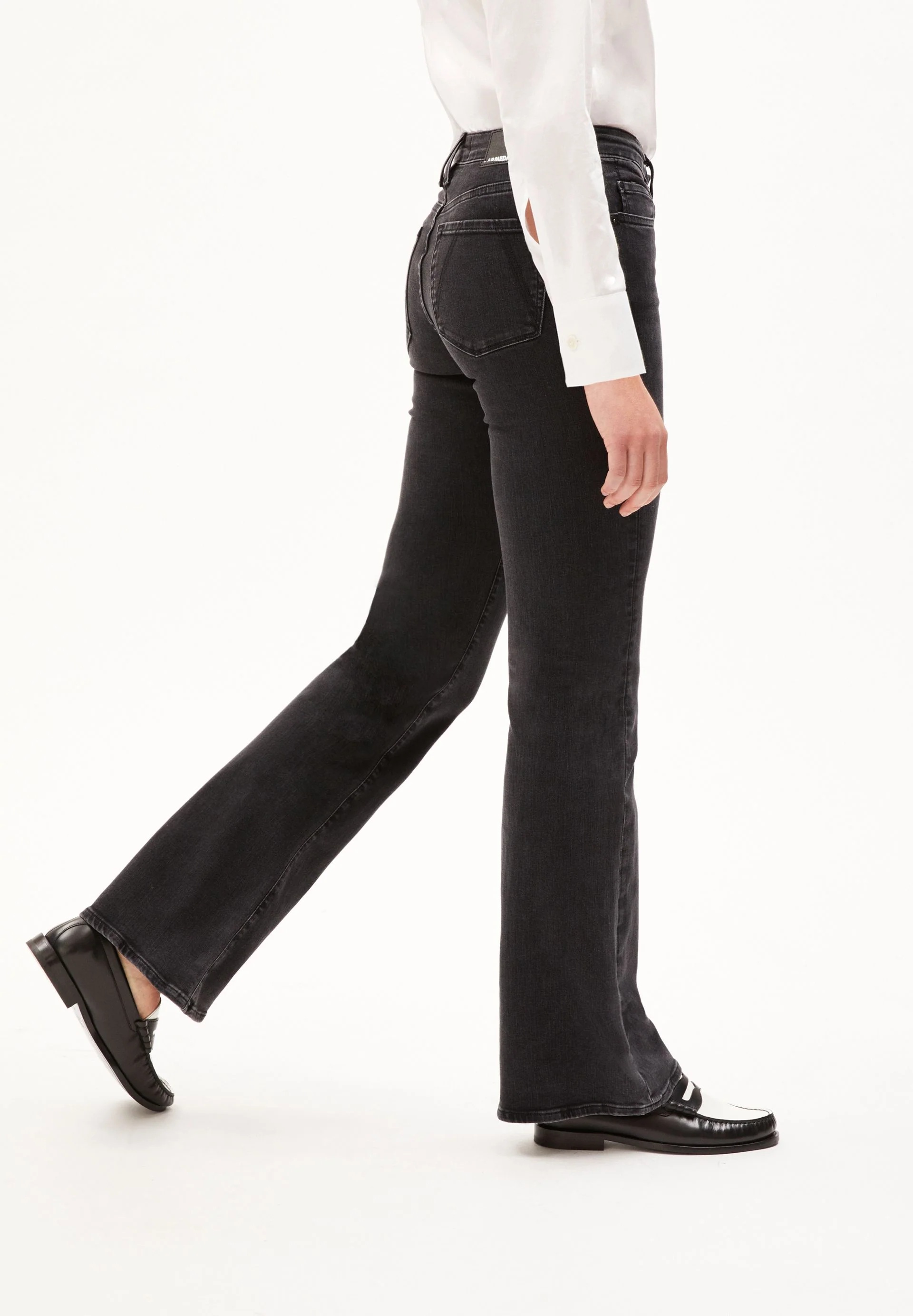 ANAMAA MID WAIST FLARED JEANS | washed down black - Image 6