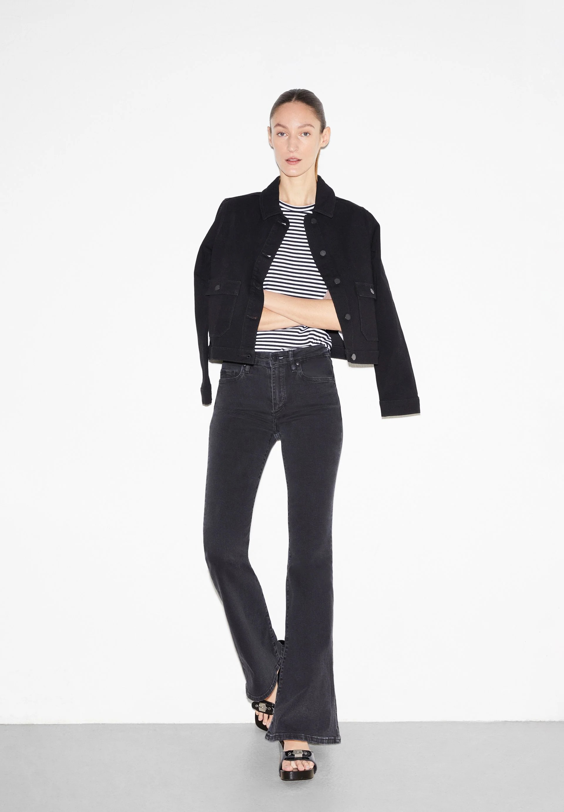 ANAMAA X STRETCH | true anchor - Image 4