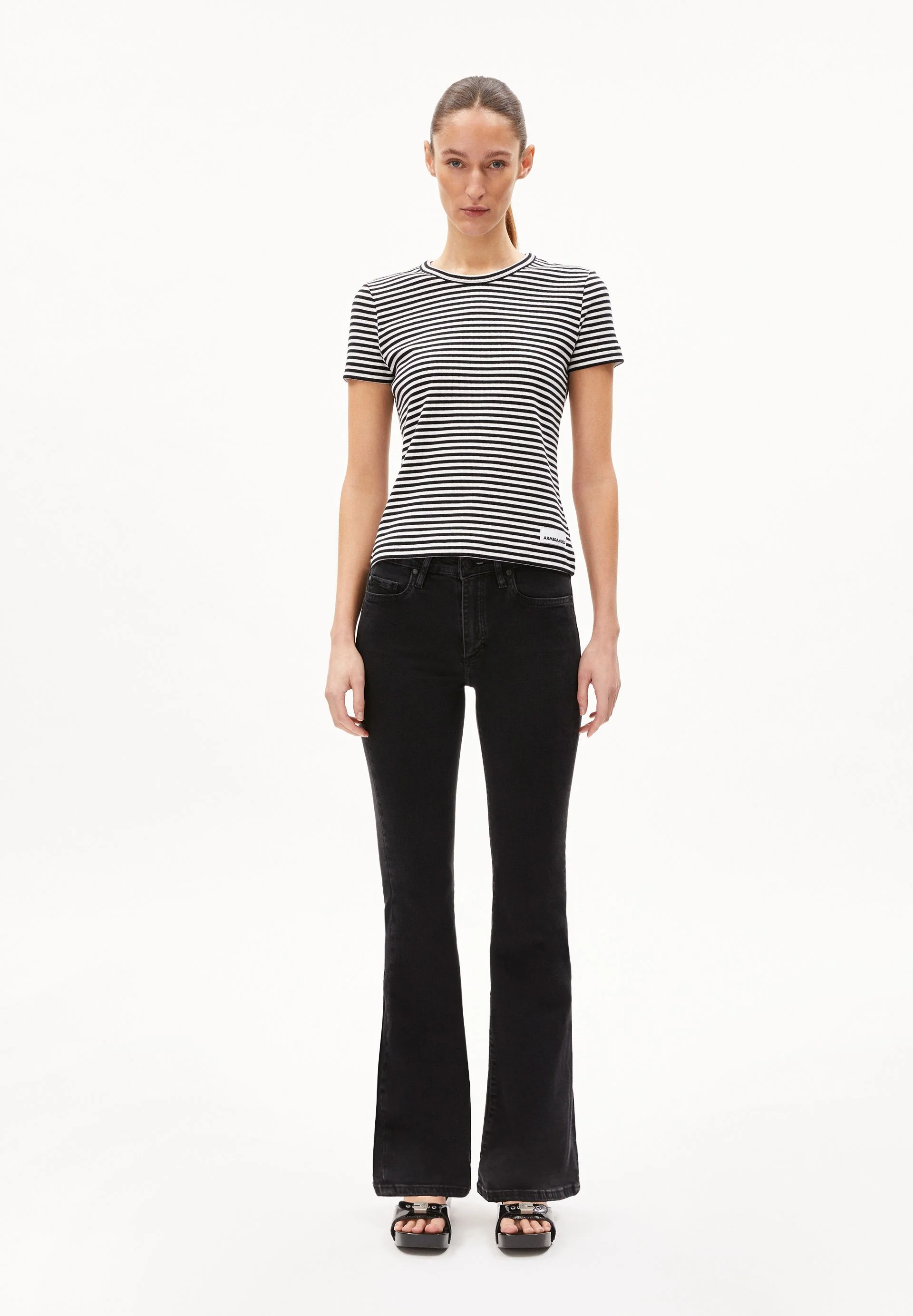 ANAMAA X STRETCH | true anchor - Image 5