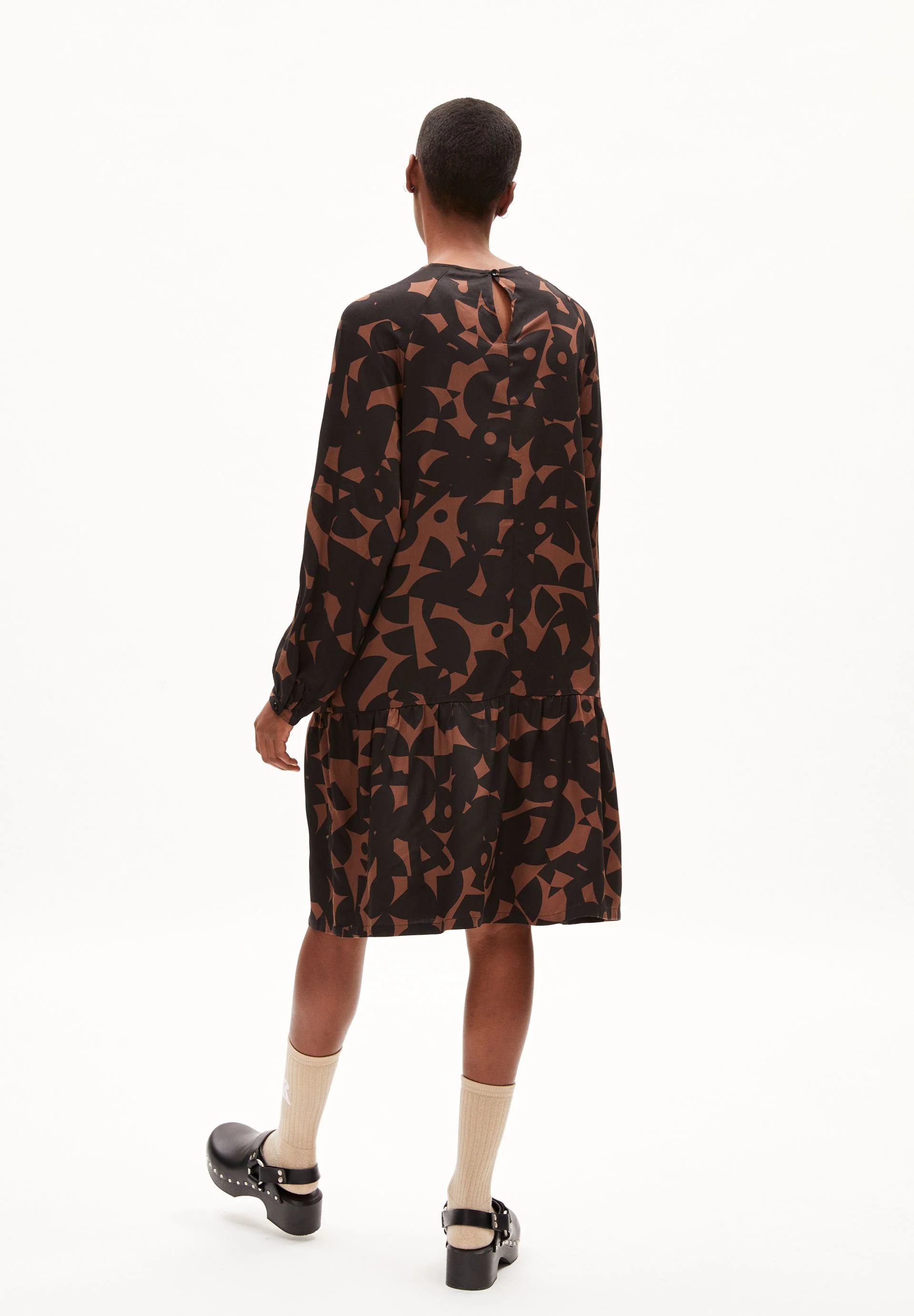 ANINAA ABSTRACT A | deep brown - Image 2