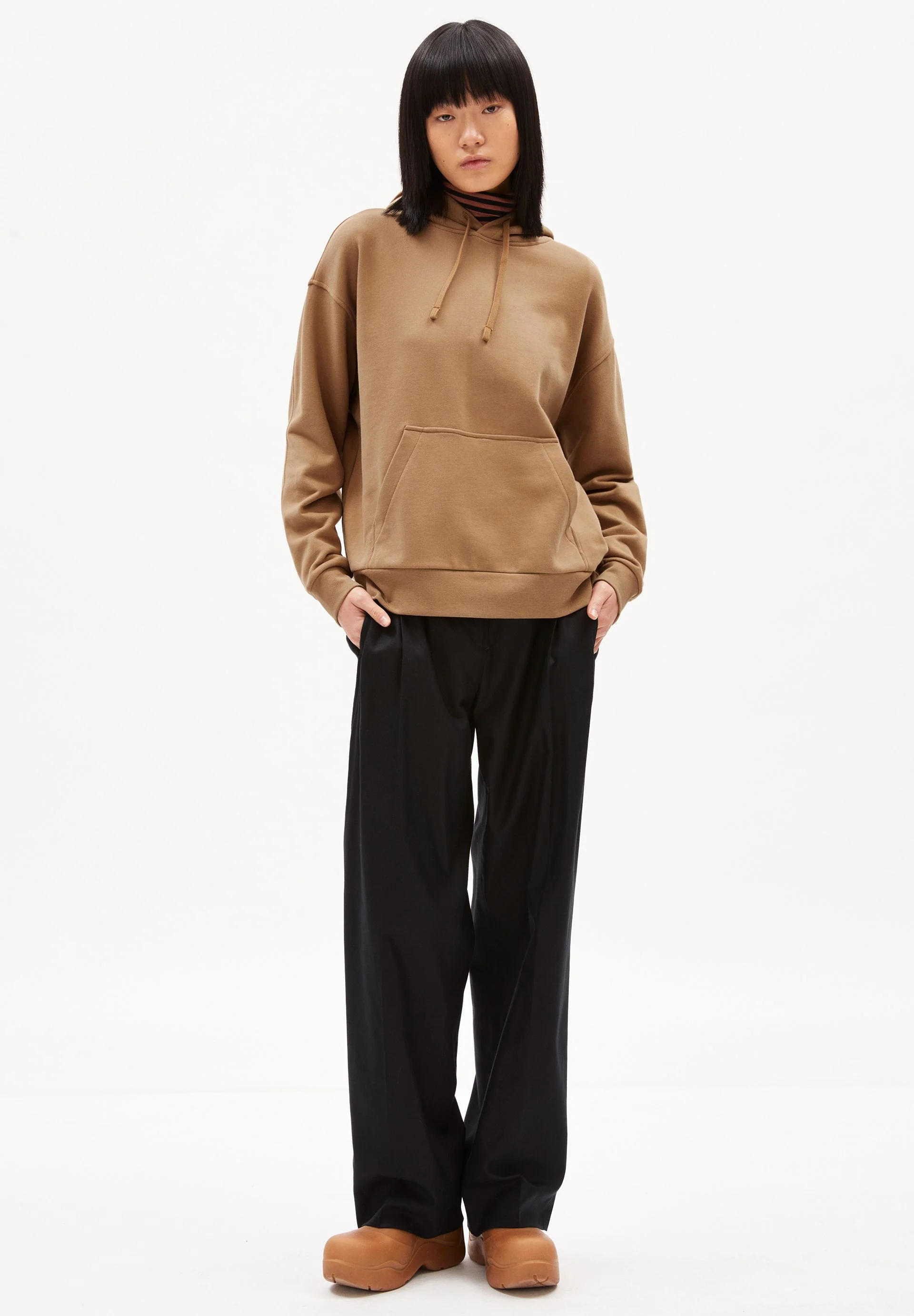 ANJANAA | smoky almond - Image 5