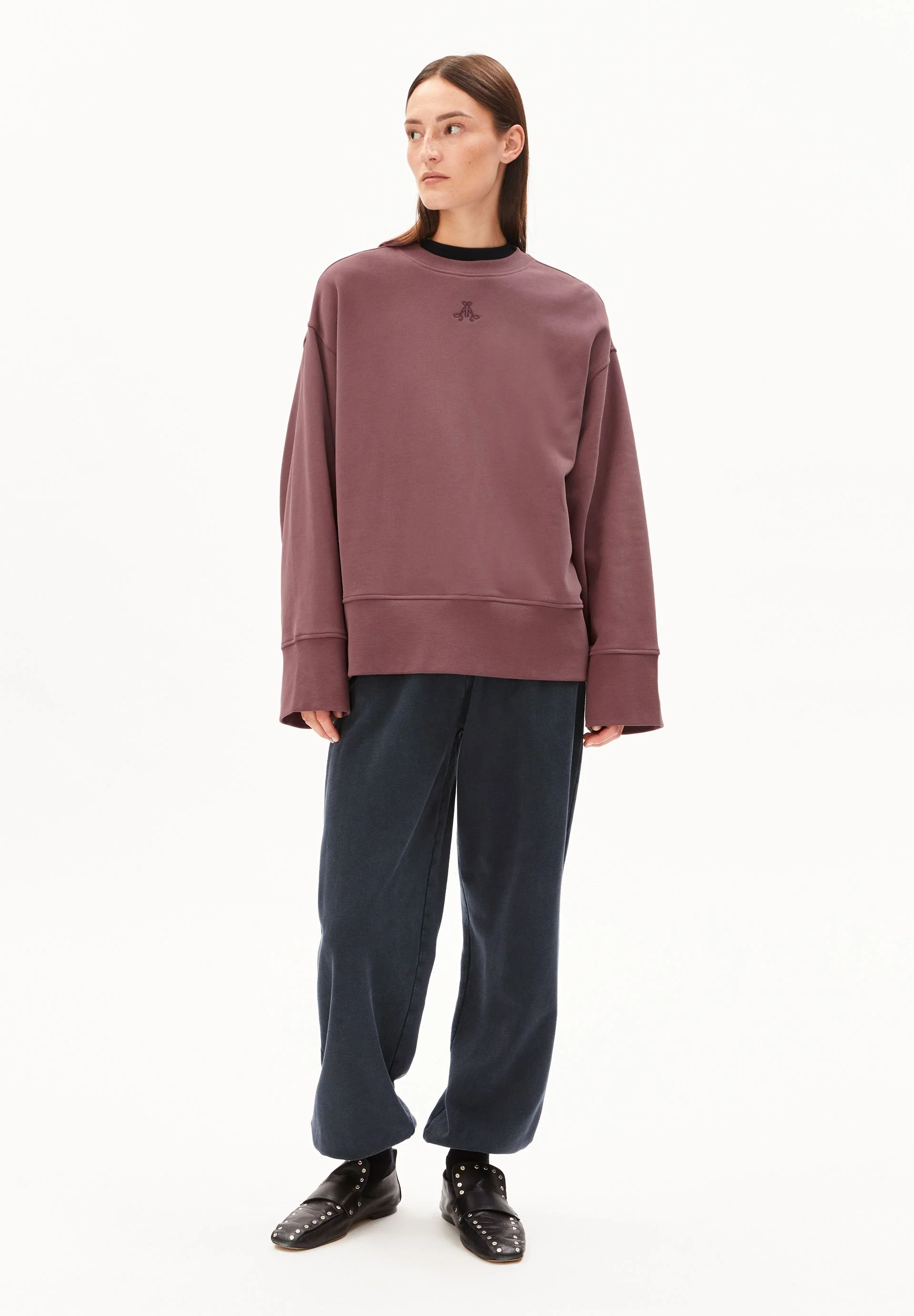 ANWAA SWEATSHIRT | dark berry - Image 5