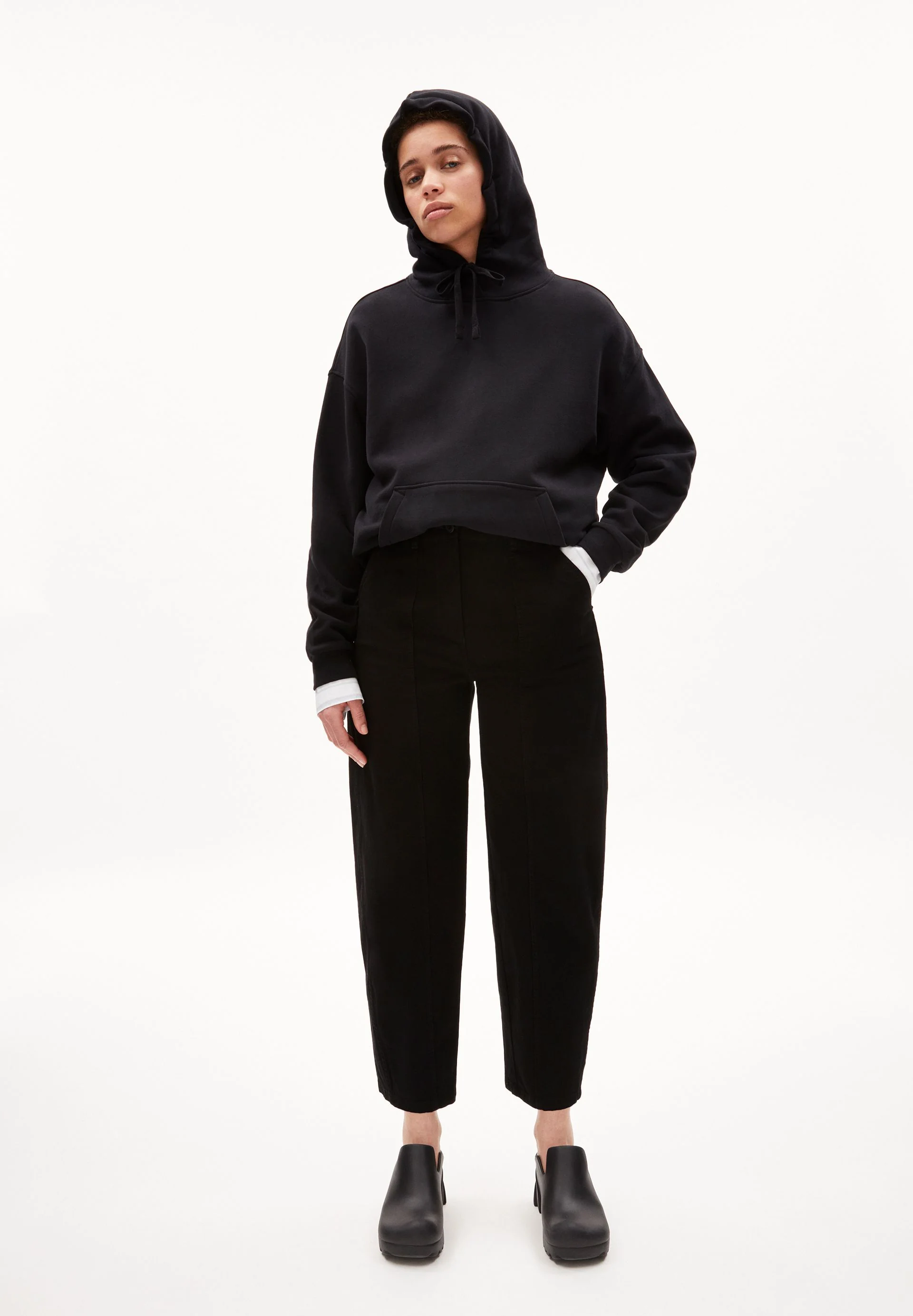 ARAAVI | black - Image 5