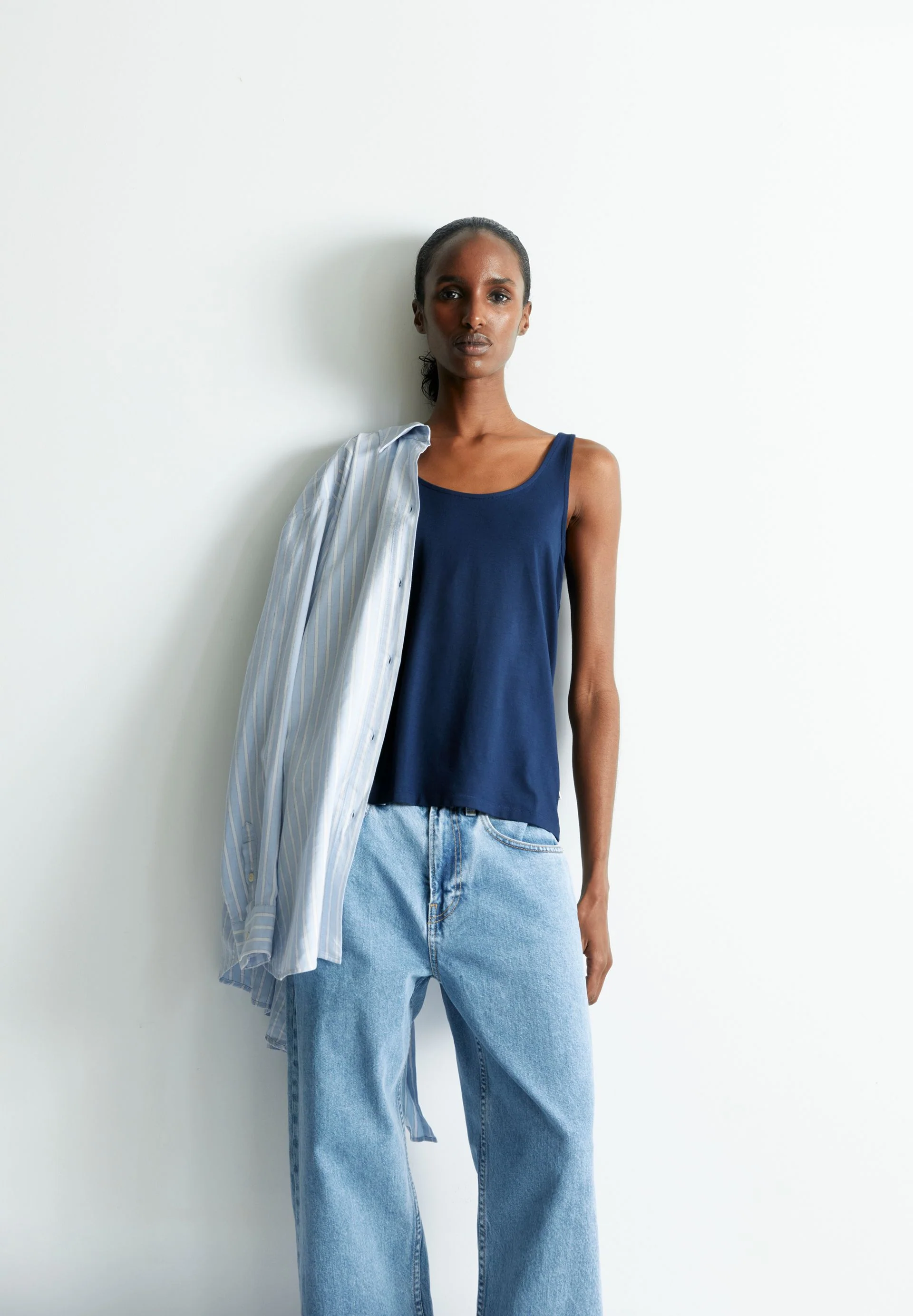 ASHRAANI SOLID | blue noon - Image 4