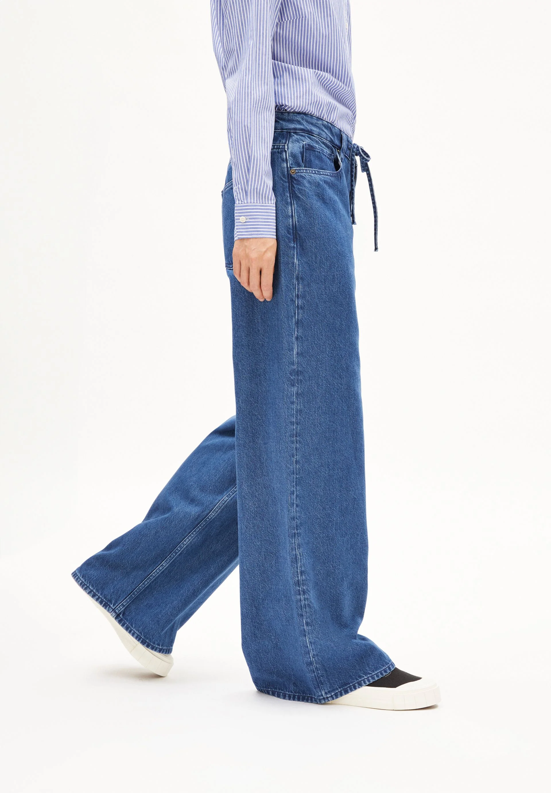 ASTRAEAAS WIDE LEG JEANS | hummingbird - Image 6