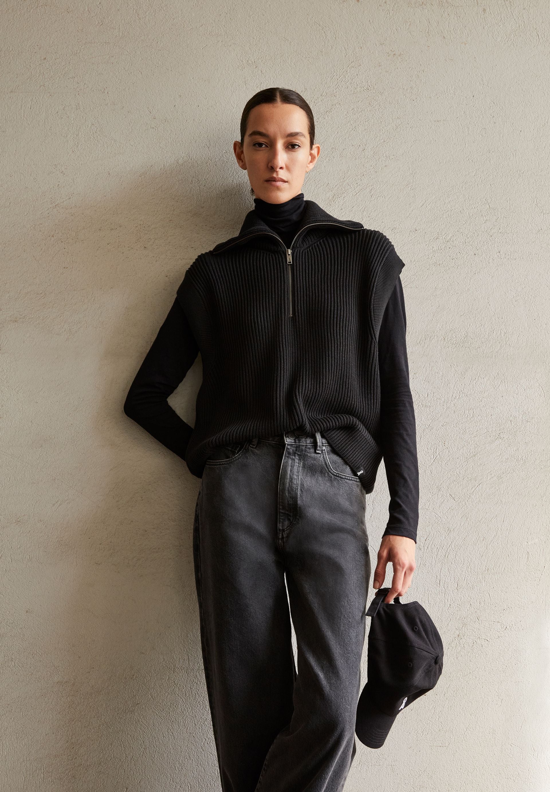 AYLAA | black - Image 4