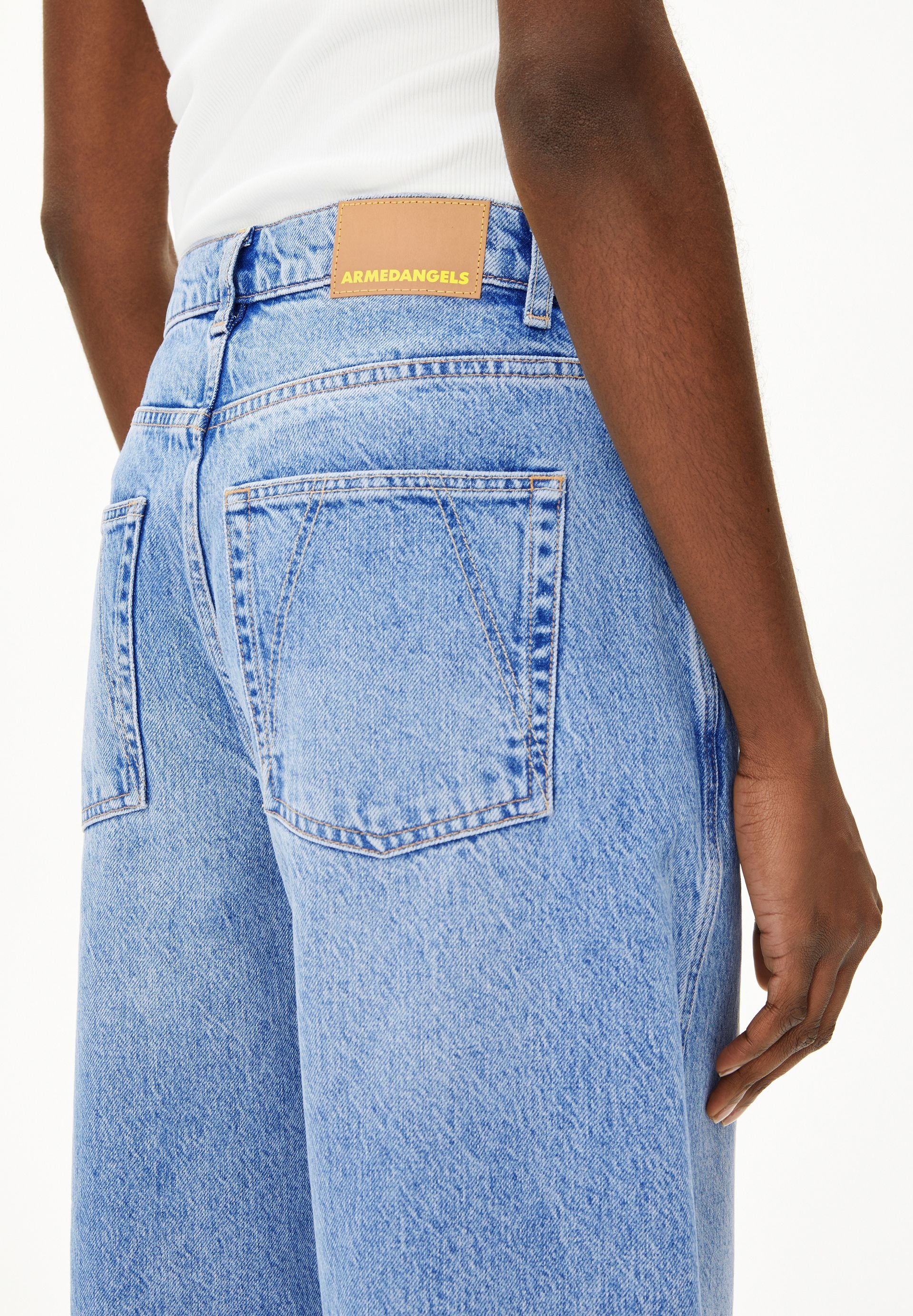 BAARLY HIGH WAIST BARREL JEAN | noise - Image 3