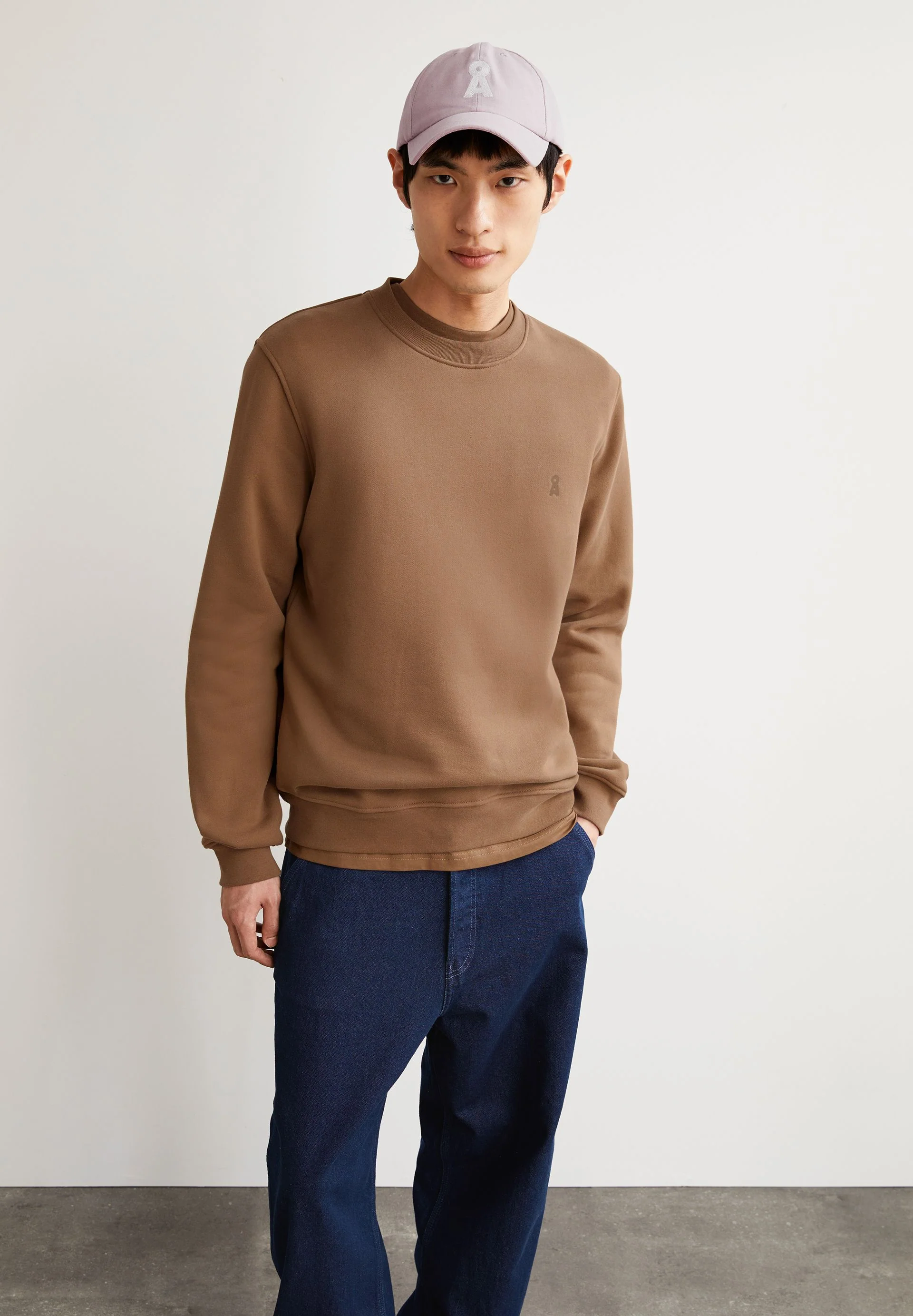 BAARO FLEECE SWEATSHIRT | light oak - Image 4