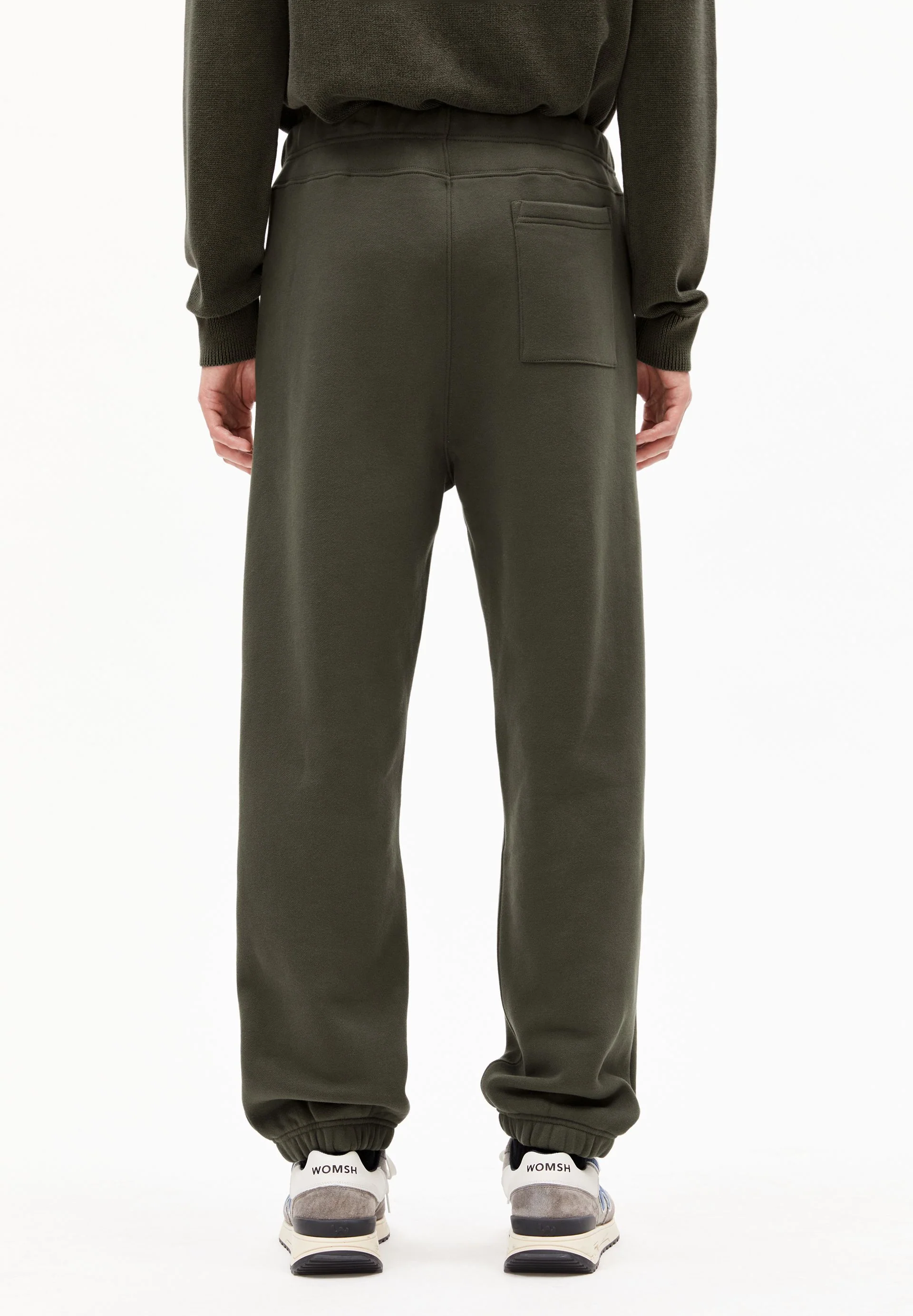 BAASTI FLEECE SWEATPANT | forest pine - Image 2