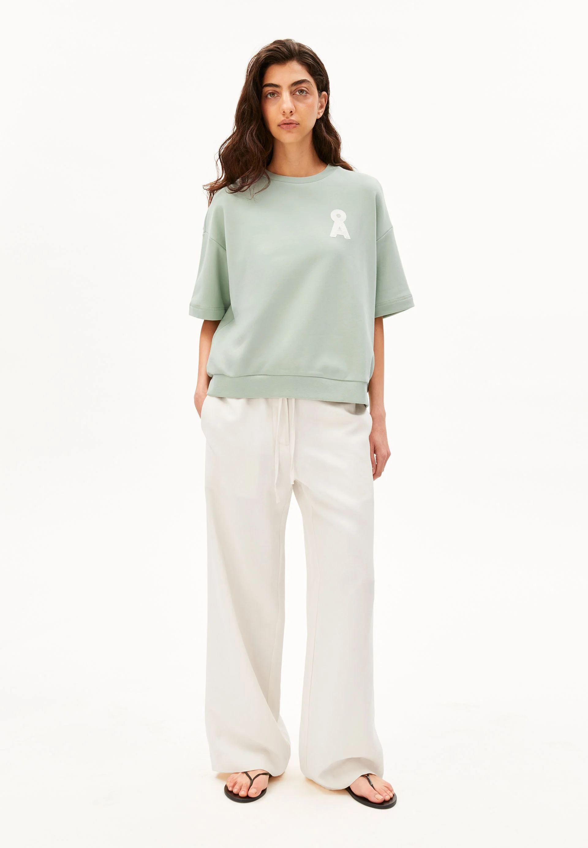 BAMIKAA SWEATSHIRT | foam - Image 5