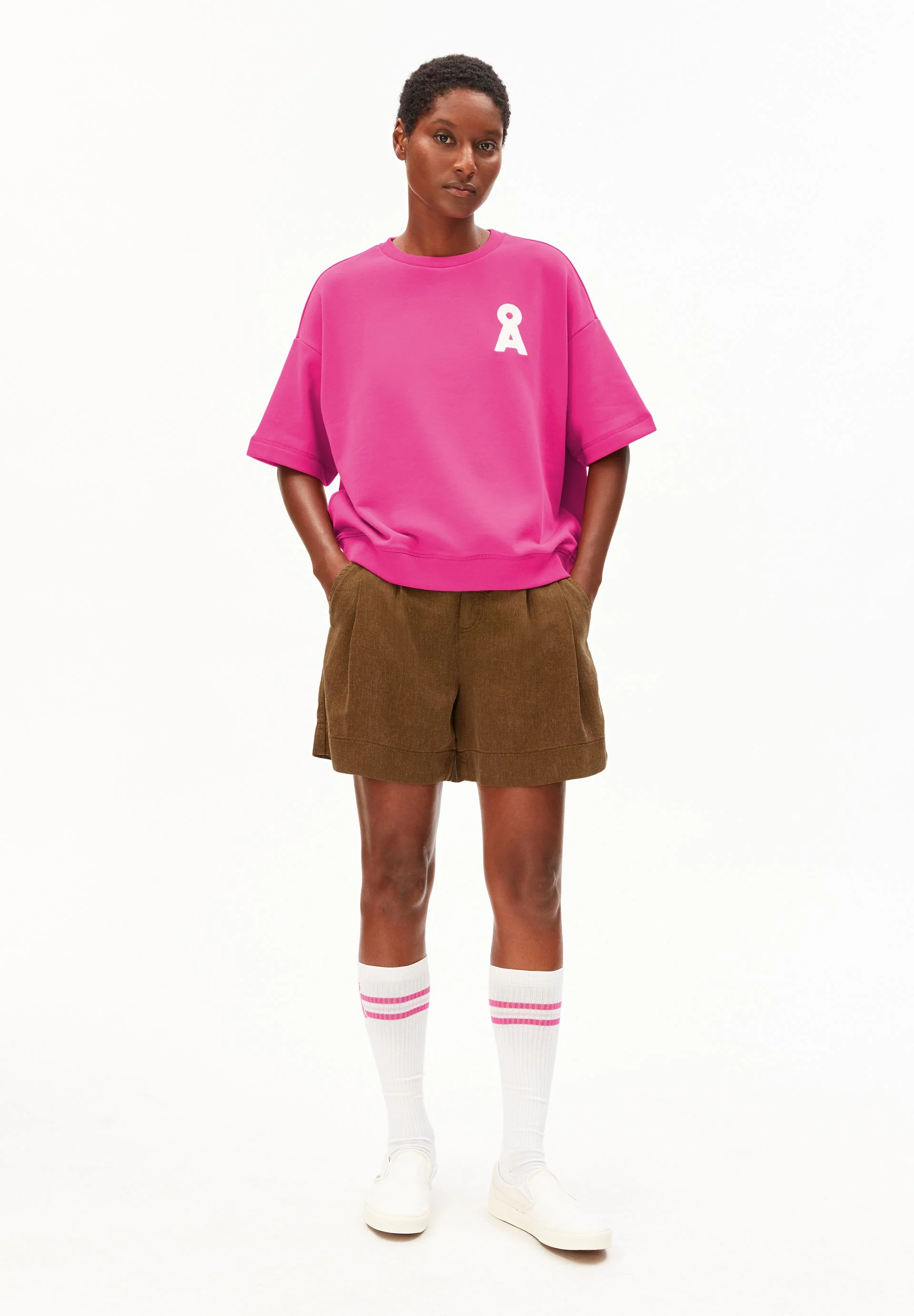 BAMIKAA SWEATSHIRT | very berry - Image 5