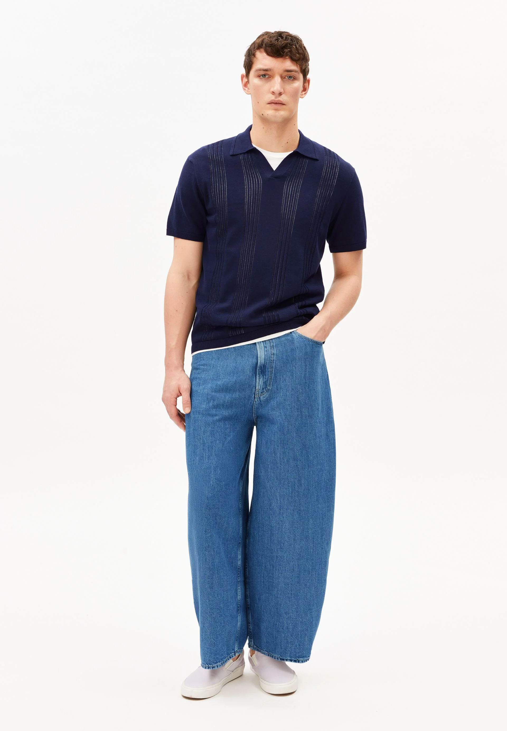 BAUMWOLL-STRICKPOLOSHIRT | tinted navy - Image 5