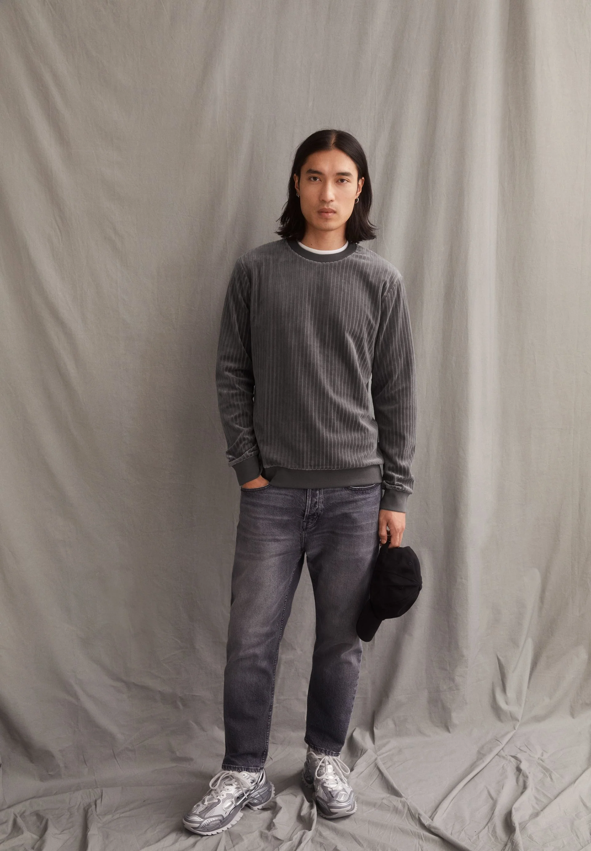 BENJAARO CORDUROY | iron cast - Image 4