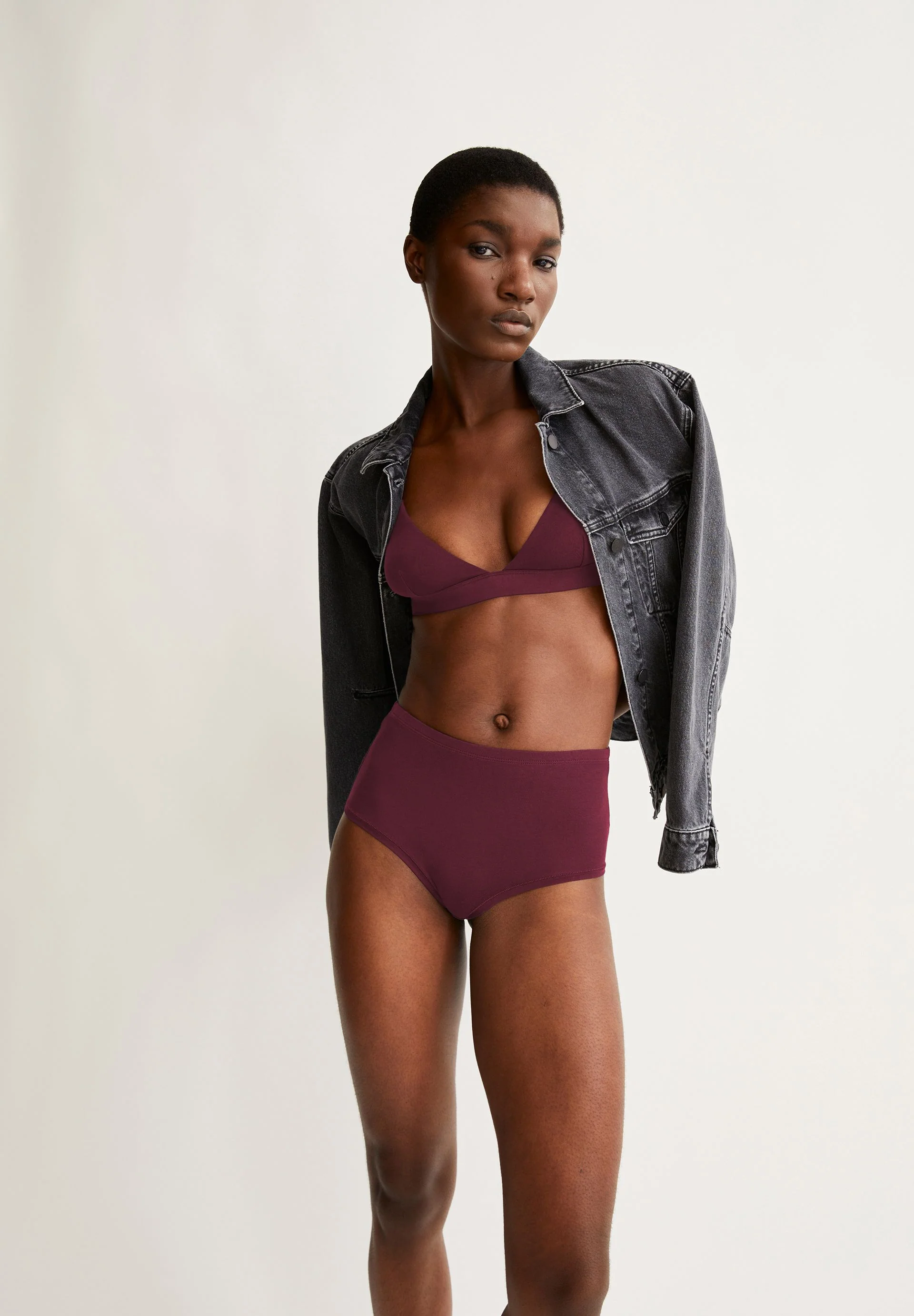 BIRTAA HIGH WAIST SLIP | cranberry juice - Image 4